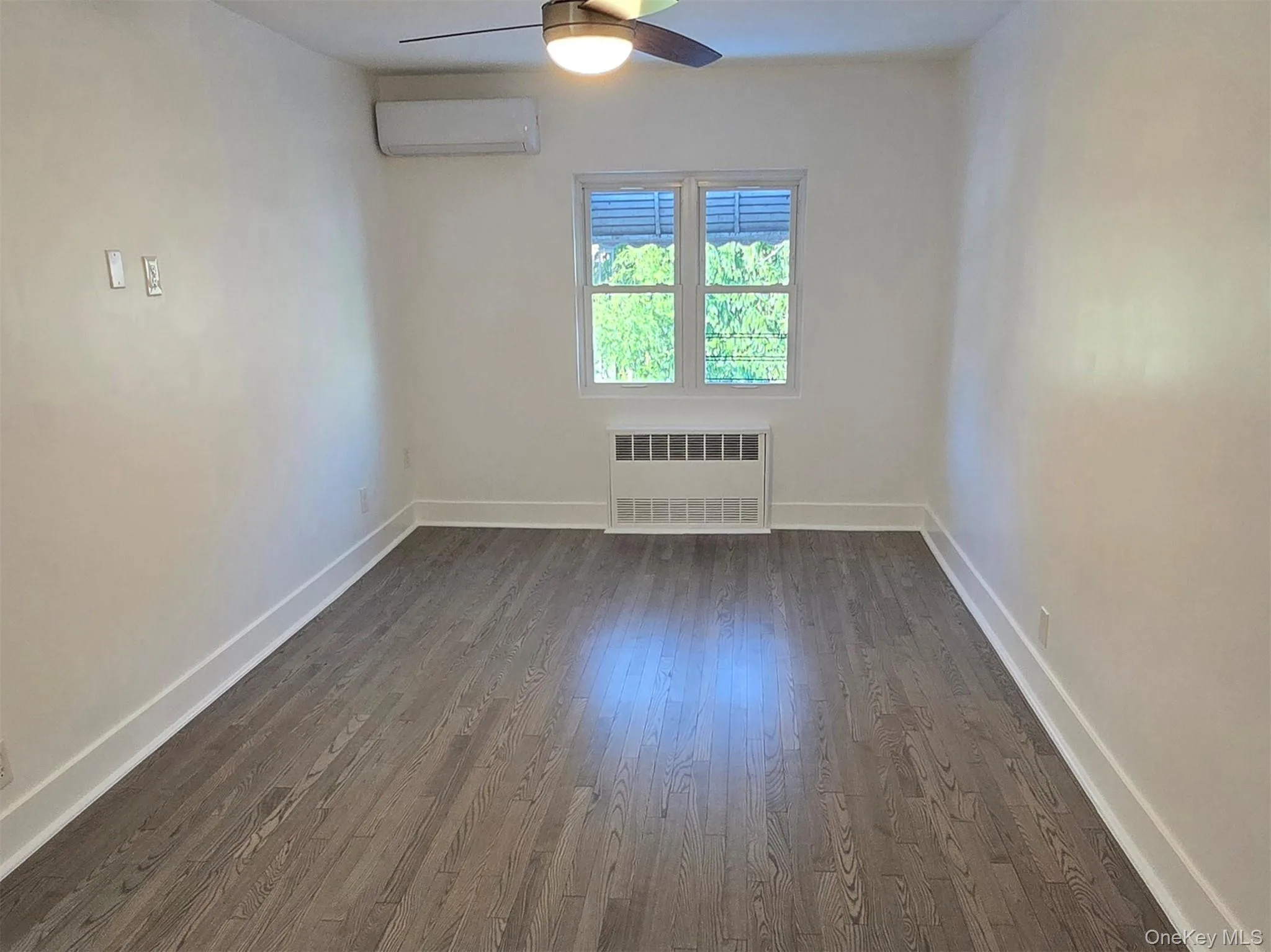 7411 85th Drive, New York, NY, 2 Bedrooms Bedrooms, 5 Rooms Rooms,1 BathroomBathrooms,Residential Lease,For Rent,85th,0,1018337 7411 85th Drive, New York, NY, 2 Bedrooms Bedrooms, 5 Rooms Rooms,1 BathroomBathrooms,Residential Lease,For Rent,85th,0,1018337