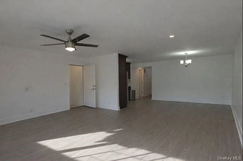 7411 85th Drive, New York, NY, 2 Bedrooms Bedrooms, 5 Rooms Rooms,1 BathroomBathrooms,Residential Lease,For Rent,85th,0,1018337 7411 85th Drive, New York, NY, 2 Bedrooms Bedrooms, 5 Rooms Rooms,1 BathroomBathrooms,Residential Lease,For Rent,85th,0,1018337