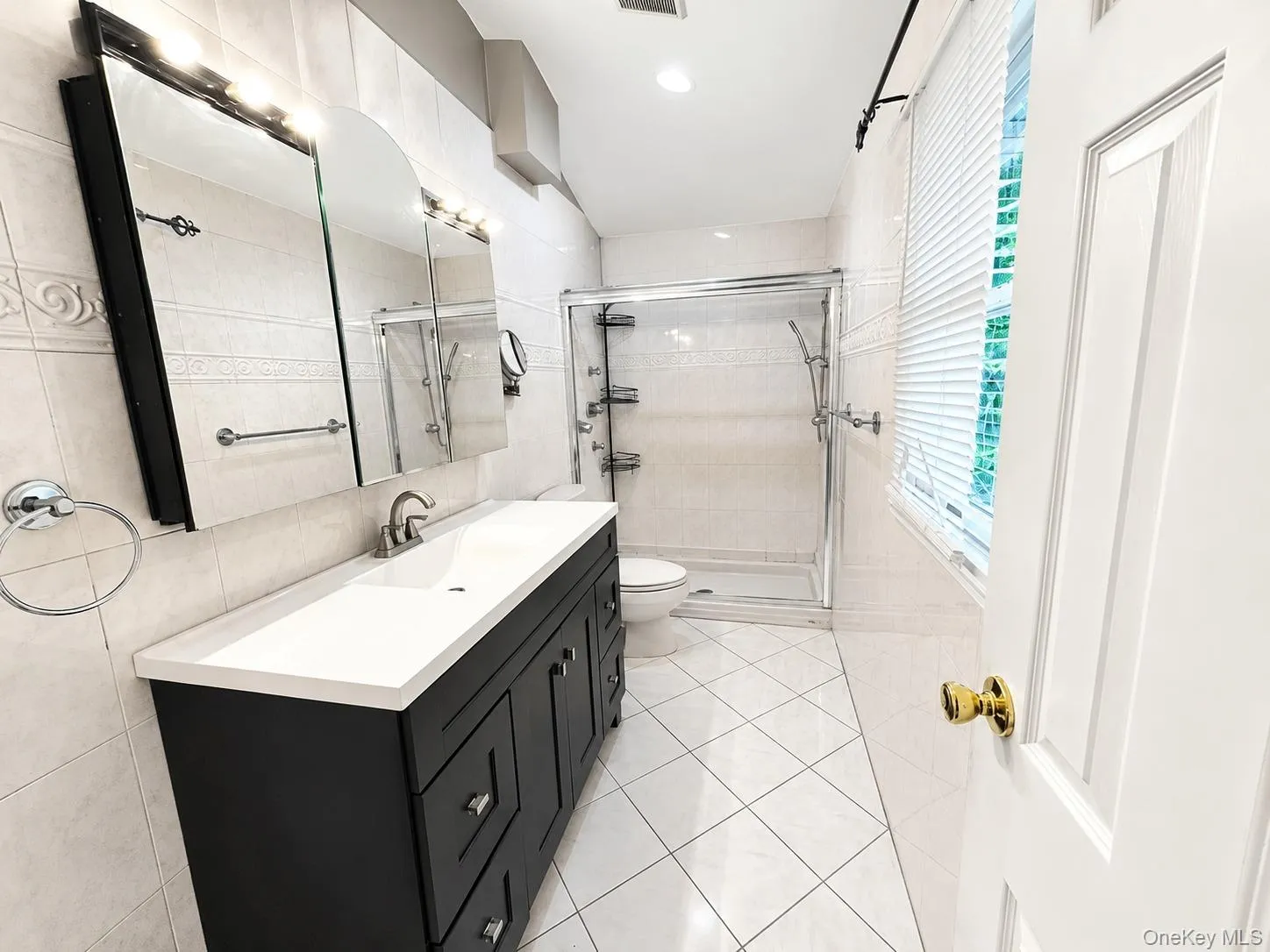 21 Kevin Road, Huntington, NY, 4 Bedrooms Bedrooms, 13 Rooms Rooms,3 BathroomsBathrooms,Residential,For Rent,Kevin,0,KEY1018339 21 Kevin Road, Huntington, NY, 4 Bedrooms Bedrooms, 13 Rooms Rooms,3 BathroomsBathrooms,Residential,For Rent,Kevin,0,KEY1018339