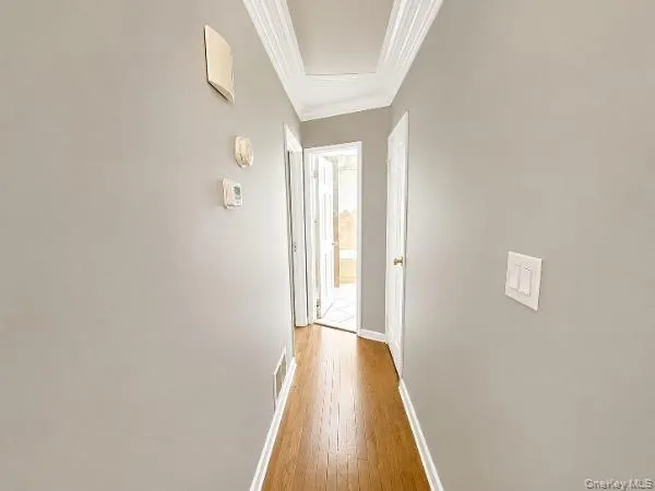 21 Kevin Road, Huntington, NY, 4 Bedrooms Bedrooms, 13 Rooms Rooms,3 BathroomsBathrooms,Residential,For Rent,Kevin,0,KEY1018339 21 Kevin Road, Huntington, NY, 4 Bedrooms Bedrooms, 13 Rooms Rooms,3 BathroomsBathrooms,Residential,For Rent,Kevin,0,KEY1018339