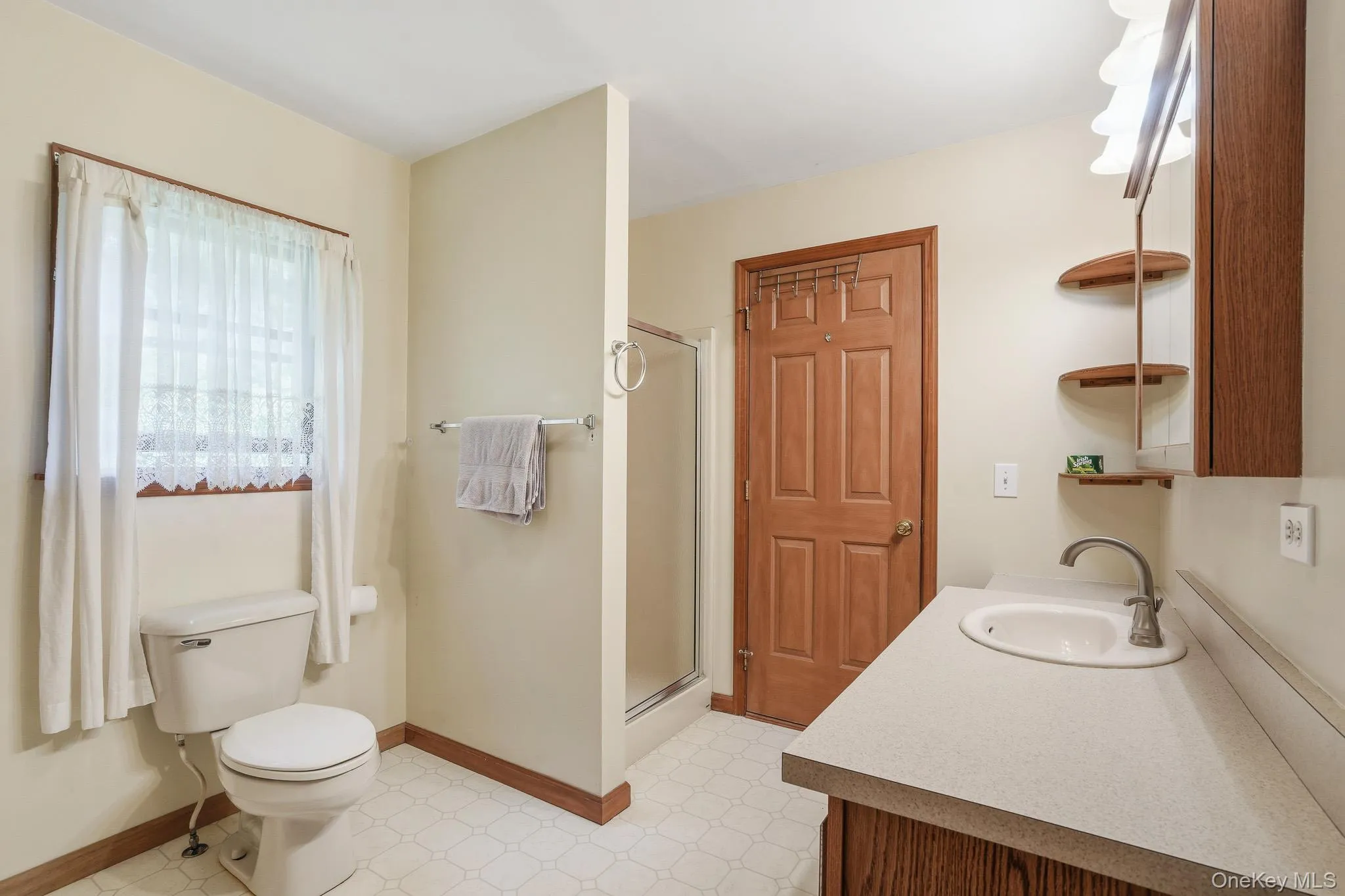 74 Losee Road, Wappinger, NY, 4 Bedrooms Bedrooms, 11 Rooms Rooms,2 BathroomsBathrooms,Residential,For Rent,Losee,0,1018340 74 Losee Road, Wappinger, NY, 4 Bedrooms Bedrooms, 11 Rooms Rooms,2 BathroomsBathrooms,Residential,For Rent,Losee,0,1018340