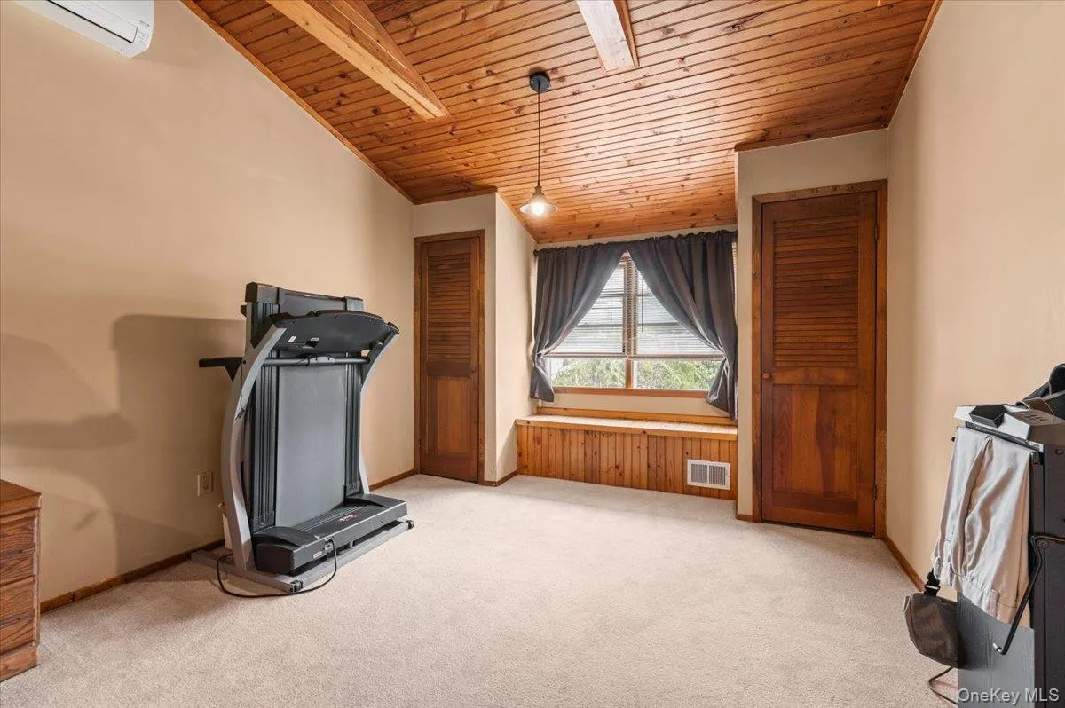 45 Concord Avenue, Oyster Bay, NY, 3 Bedrooms Bedrooms, 6 Rooms Rooms,2 BathroomsBathrooms,Residential,For Rent,Concord,0,1018345 45 Concord Avenue, Oyster Bay, NY, 3 Bedrooms Bedrooms, 6 Rooms Rooms,2 BathroomsBathrooms,Residential,For Rent,Concord,0,1018345