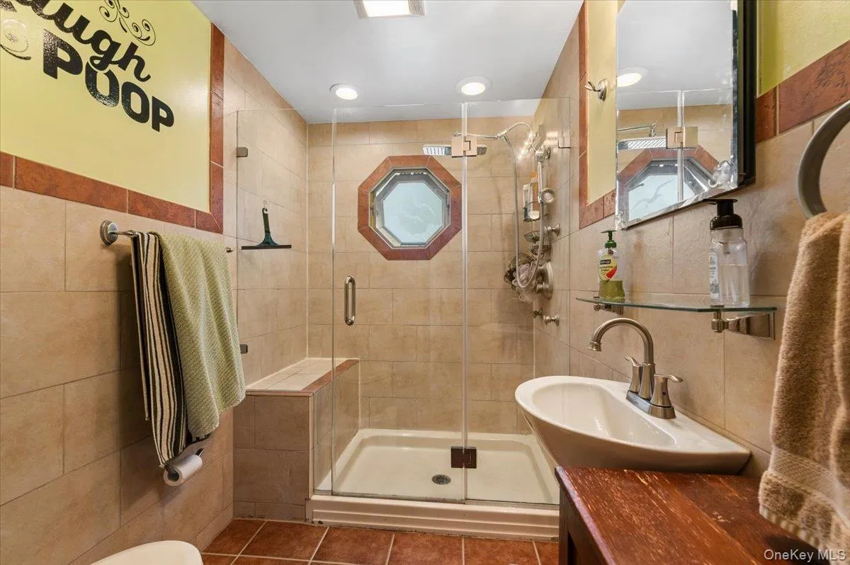 45 Concord Avenue, Oyster Bay, NY, 3 Bedrooms Bedrooms, 6 Rooms Rooms,2 BathroomsBathrooms,Residential,For Rent,Concord,0,1018345 45 Concord Avenue, Oyster Bay, NY, 3 Bedrooms Bedrooms, 6 Rooms Rooms,2 BathroomsBathrooms,Residential,For Rent,Concord,0,1018345