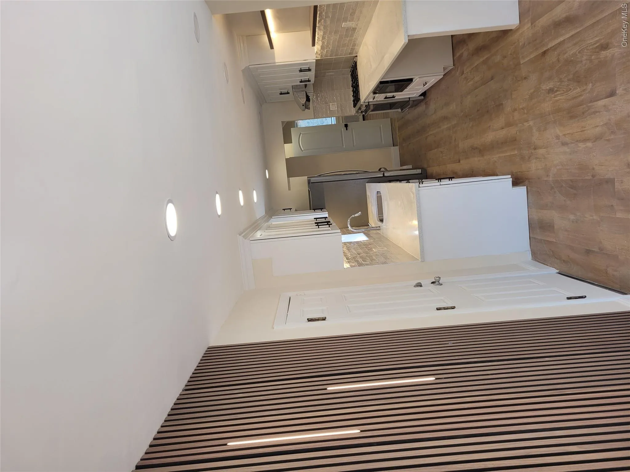 21104 Richland Avenue, New York, NY, 4 Bedrooms Bedrooms, 7 Rooms Rooms,3 BathroomsBathrooms,Residential,For Rent,Richland,0,KEY1018347 21104 Richland Avenue, New York, NY, 4 Bedrooms Bedrooms, 7 Rooms Rooms,3 BathroomsBathrooms,Residential,For Rent,Richland,0,KEY1018347