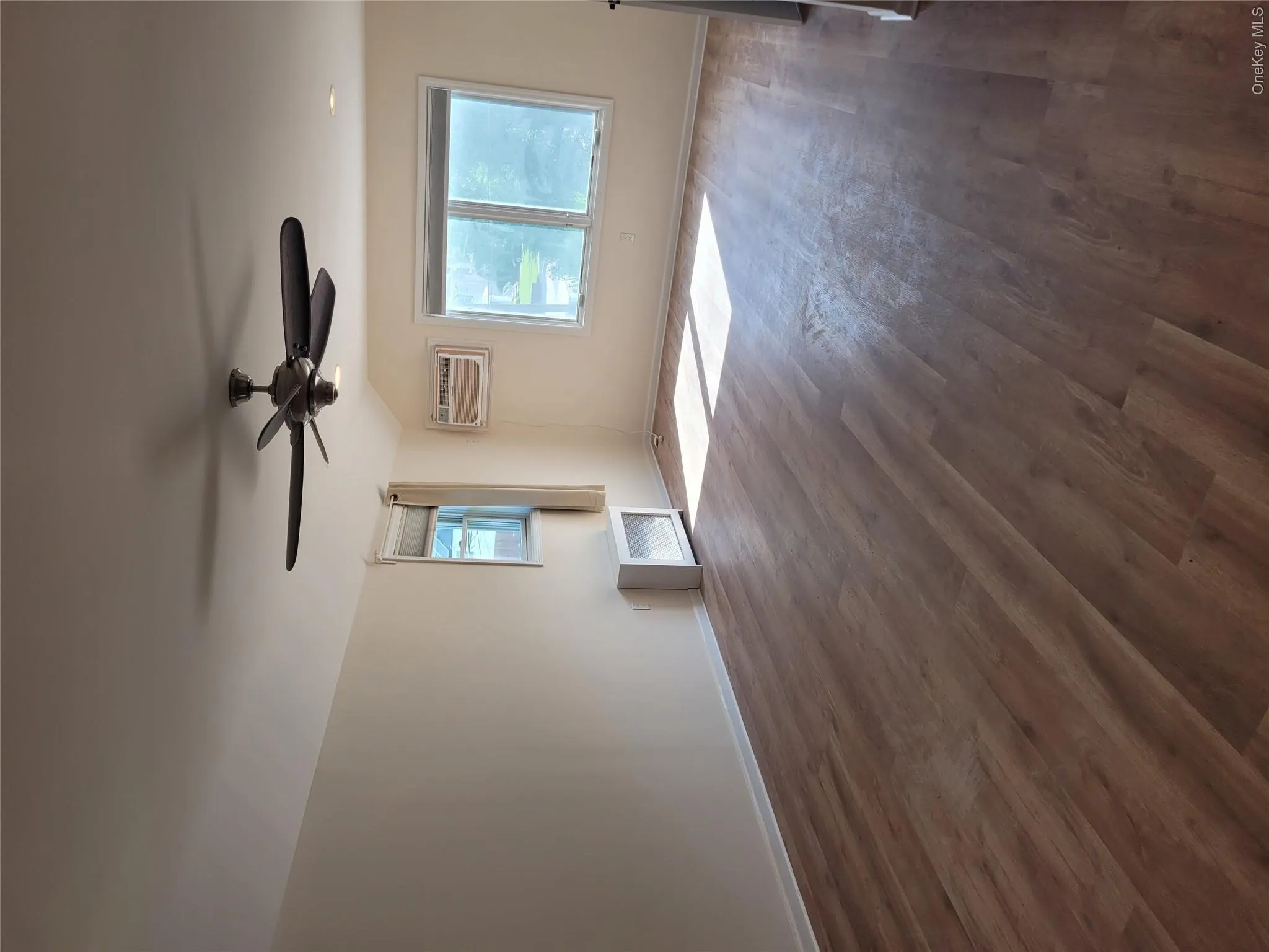21104 Richland Avenue, New York, NY, 4 Bedrooms Bedrooms, 7 Rooms Rooms,3 BathroomsBathrooms,Residential,For Rent,Richland,0,KEY1018347 21104 Richland Avenue, New York, NY, 4 Bedrooms Bedrooms, 7 Rooms Rooms,3 BathroomsBathrooms,Residential,For Rent,Richland,0,KEY1018347
