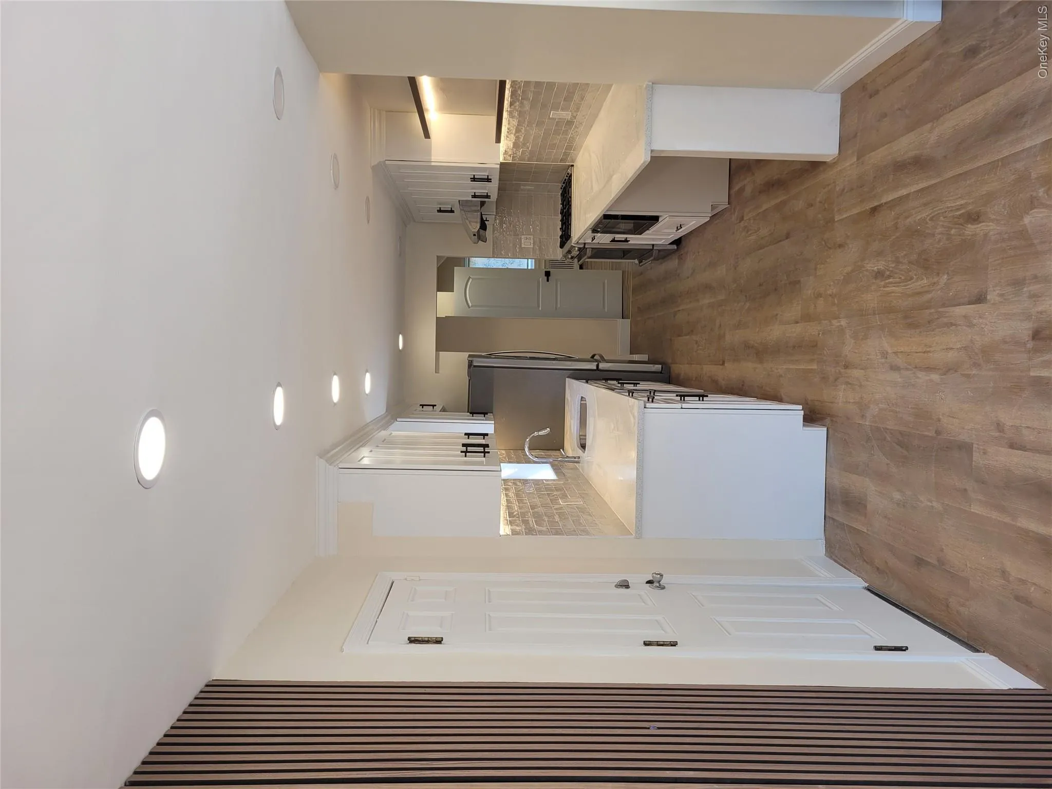 21104 Richland Avenue, New York, NY, 4 Bedrooms Bedrooms, 7 Rooms Rooms,3 BathroomsBathrooms,Residential,For Rent,Richland,0,KEY1018347 21104 Richland Avenue, New York, NY, 4 Bedrooms Bedrooms, 7 Rooms Rooms,3 BathroomsBathrooms,Residential,For Rent,Richland,0,KEY1018347
