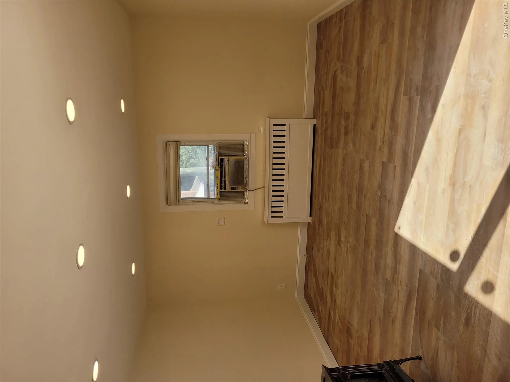 21104 Richland Avenue, New York, NY, 4 Bedrooms Bedrooms, 7 Rooms Rooms,3 BathroomsBathrooms,Residential,For Rent,Richland,0,KEY1018347 21104 Richland Avenue, New York, NY, 4 Bedrooms Bedrooms, 7 Rooms Rooms,3 BathroomsBathrooms,Residential,For Rent,Richland,0,KEY1018347