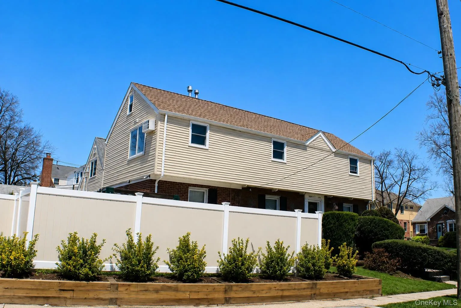 21104 Richland Avenue, New York, NY, 4 Bedrooms Bedrooms, 7 Rooms Rooms,3 BathroomsBathrooms,Residential,For Rent,Richland,0,KEY1018347 21104 Richland Avenue, New York, NY, 4 Bedrooms Bedrooms, 7 Rooms Rooms,3 BathroomsBathrooms,Residential,For Rent,Richland,0,KEY1018347