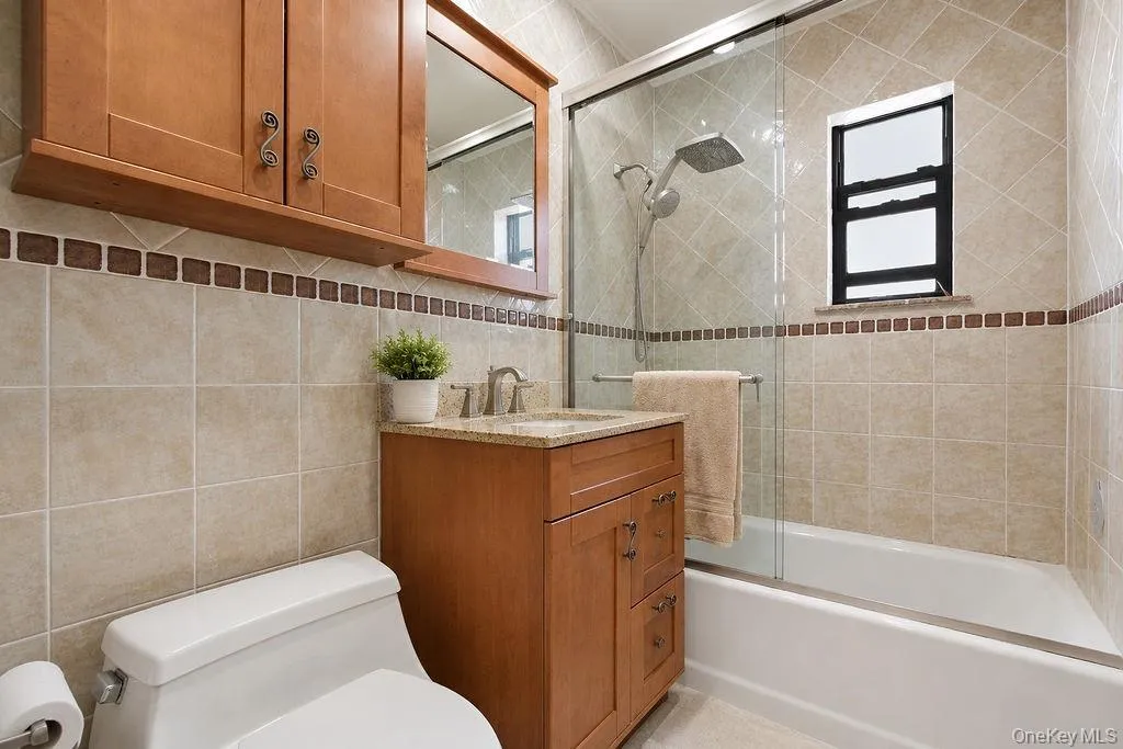 155-17 79th Street, New York, NY, 3 Bedrooms Bedrooms, 6 Rooms Rooms,2 BathroomsBathrooms,Residential,For Rent,79th,0,1018348 155-17 79th Street, New York, NY, 3 Bedrooms Bedrooms, 6 Rooms Rooms,2 BathroomsBathrooms,Residential,For Rent,79th,0,1018348