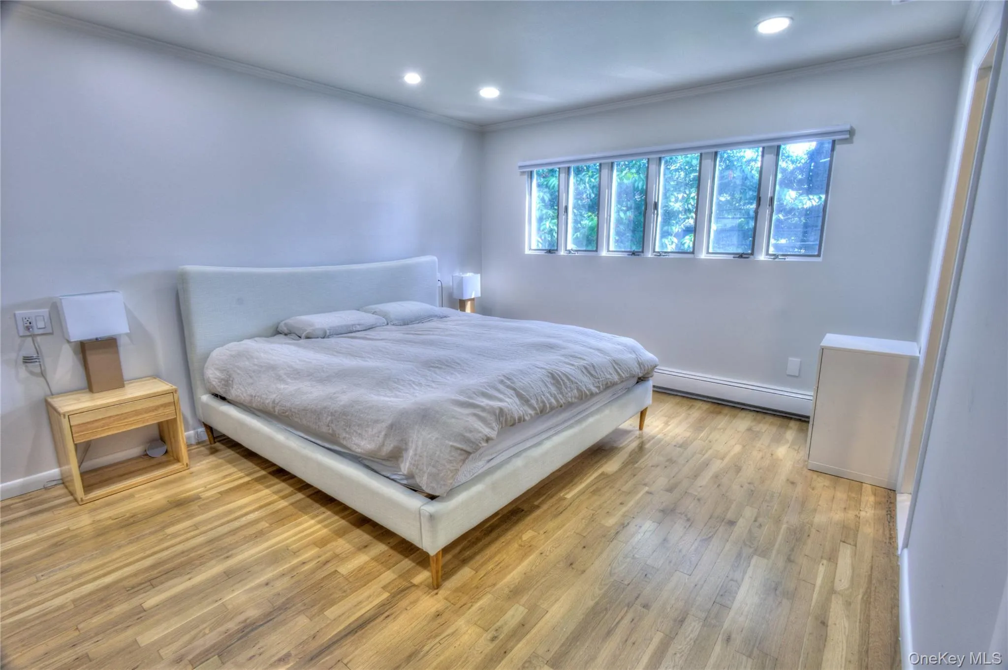 18 Seaview Lane, North Hempstead, NY, 4 Bedrooms Bedrooms, 8 Rooms Rooms,2 BathroomsBathrooms,Residential Lease,For Rent,Seaview,0,KEY1018349 18 Seaview Lane, North Hempstead, NY, 4 Bedrooms Bedrooms, 8 Rooms Rooms,2 BathroomsBathrooms,Residential Lease,For Rent,Seaview,0,KEY1018349