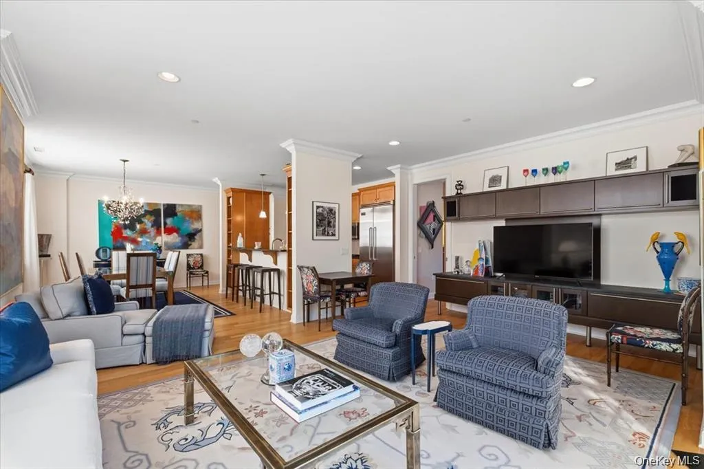 1 Christie Place, Scarsdale, NY, 2 Bedrooms Bedrooms, 5 Rooms Rooms,2 BathroomsBathrooms,Residential Lease,For Rent,Christie,0,KEY1018356 1 Christie Place, Scarsdale, NY, 2 Bedrooms Bedrooms, 5 Rooms Rooms,2 BathroomsBathrooms,Residential Lease,For Rent,Christie,0,KEY1018356