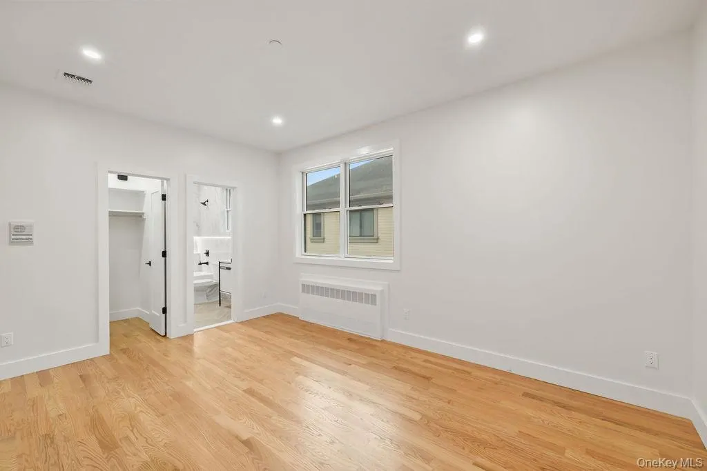 1 Homestead Lane, Ramapo, NY, 5 Bedrooms Bedrooms, 10 Rooms Rooms,3 BathroomsBathrooms,Residential,For Rent,Homestead,0,KEY1018361 1 Homestead Lane, Ramapo, NY, 5 Bedrooms Bedrooms, 10 Rooms Rooms,3 BathroomsBathrooms,Residential,For Rent,Homestead,0,KEY1018361