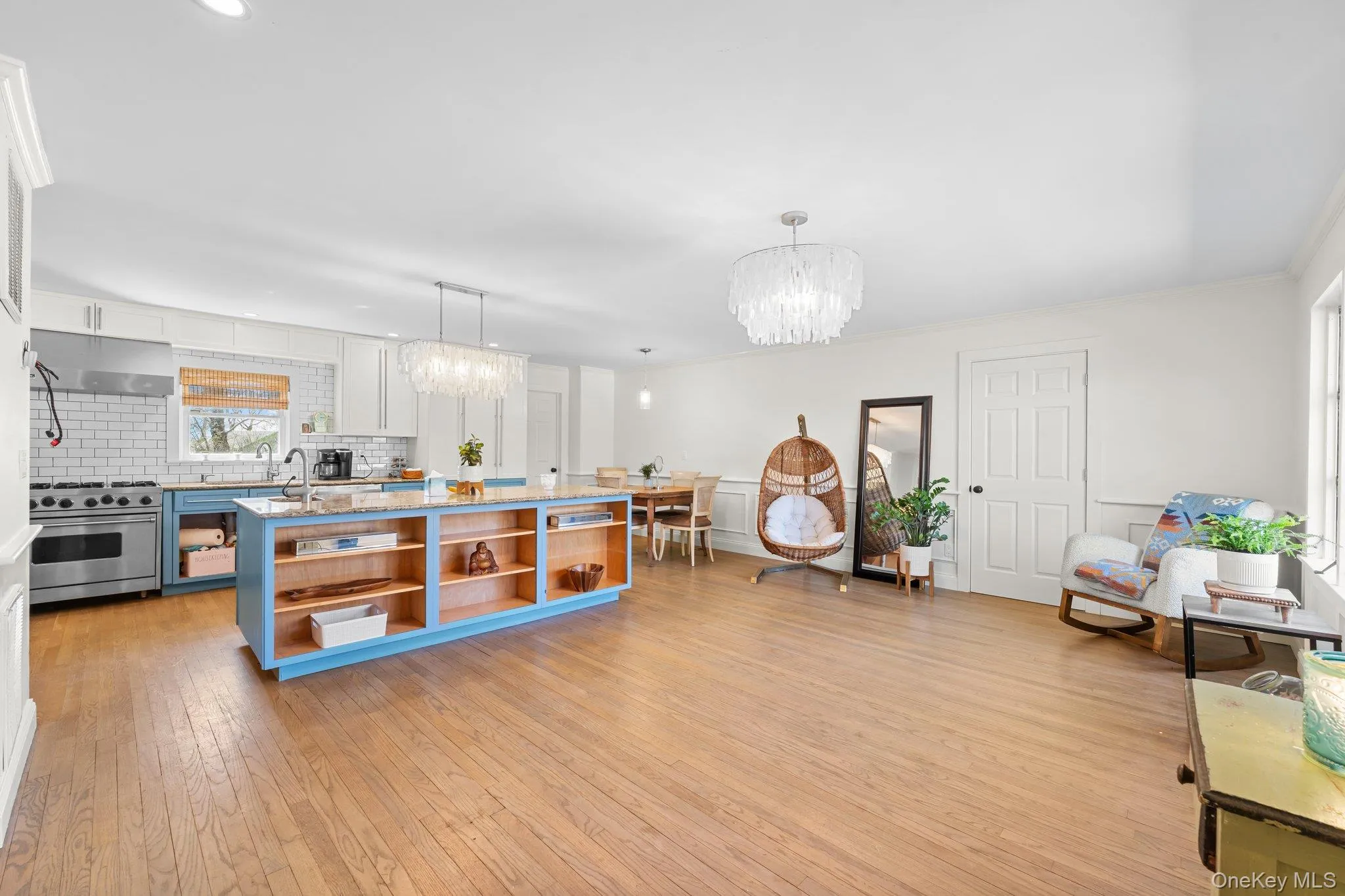 84 Evergreen Avenue, Brookhaven, NY, 3 Bedrooms Bedrooms, 7 Rooms Rooms,2 BathroomsBathrooms,Residential,For Rent,Evergreen,0,KEY1018363 84 Evergreen Avenue, Brookhaven, NY, 3 Bedrooms Bedrooms, 7 Rooms Rooms,2 BathroomsBathrooms,Residential,For Rent,Evergreen,0,KEY1018363