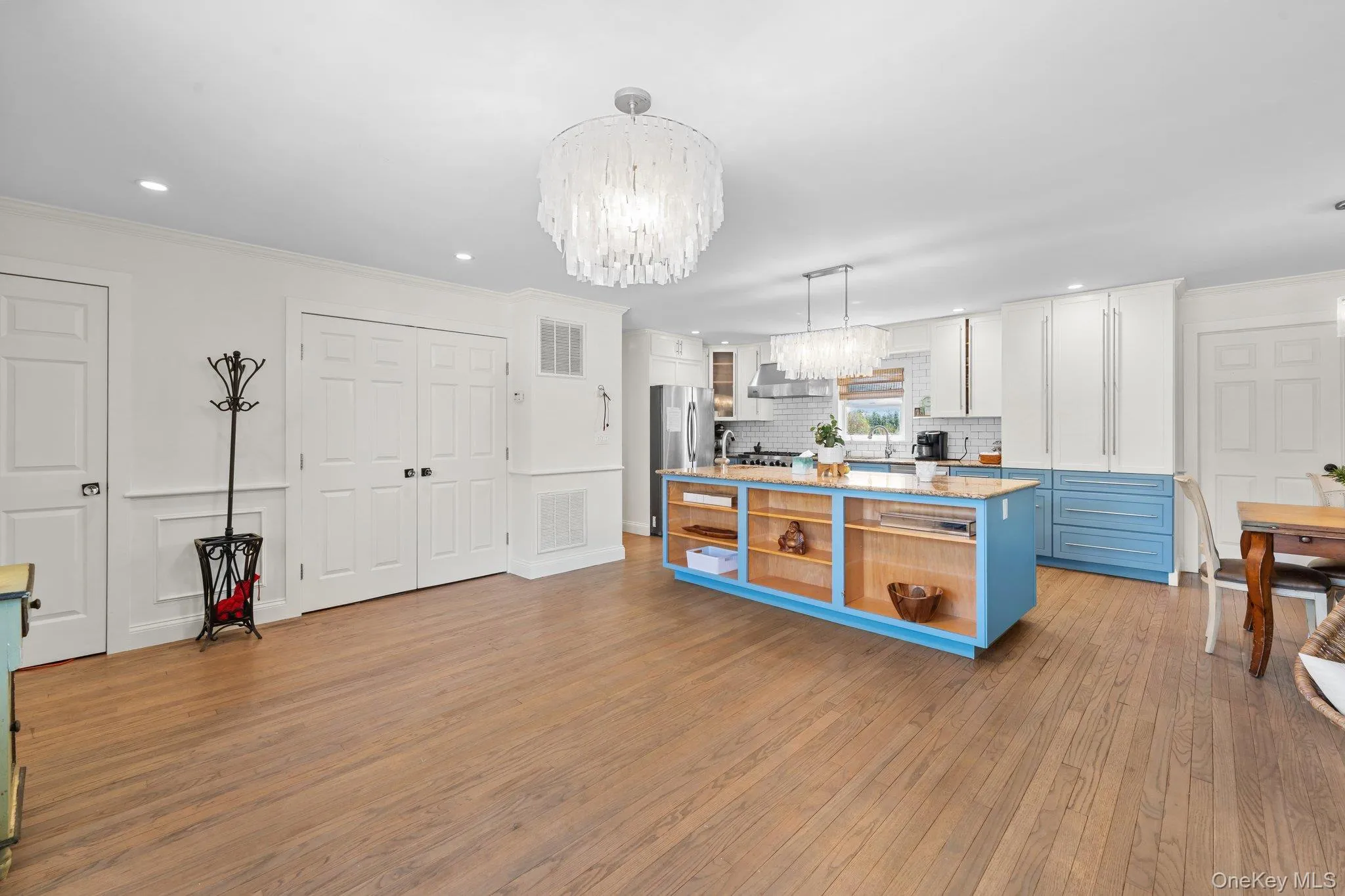 84 Evergreen Avenue, Brookhaven, NY, 3 Bedrooms Bedrooms, 7 Rooms Rooms,2 BathroomsBathrooms,Residential,For Rent,Evergreen,0,KEY1018363 84 Evergreen Avenue, Brookhaven, NY, 3 Bedrooms Bedrooms, 7 Rooms Rooms,2 BathroomsBathrooms,Residential,For Rent,Evergreen,0,KEY1018363