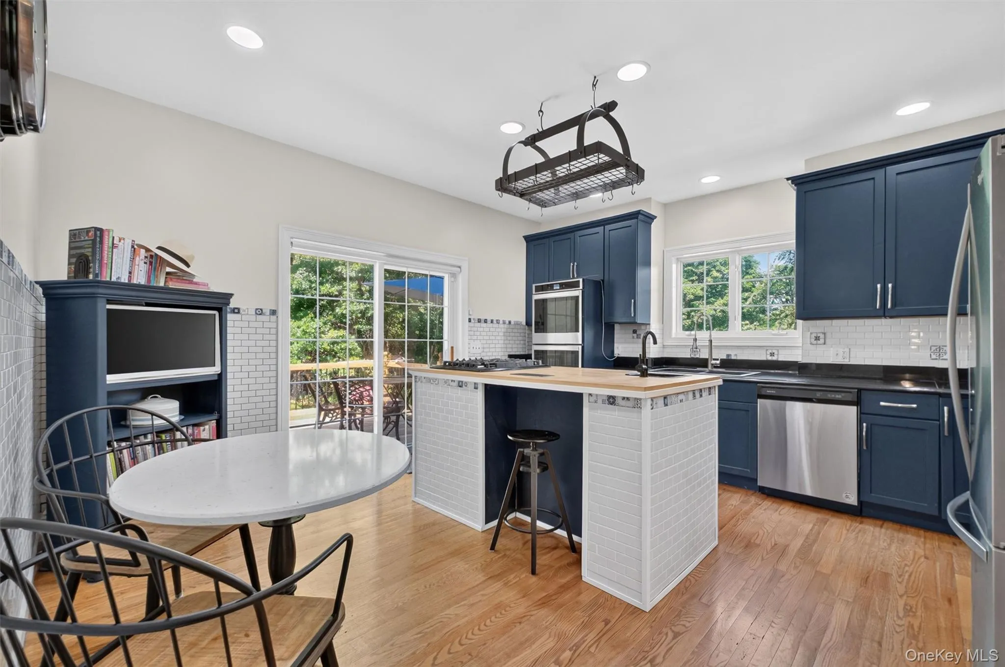 5 Harvey Way, Newburgh (town), NY, 4 Bedrooms Bedrooms, 13 Rooms Rooms,3 BathroomsBathrooms,Residential,For Rent,Harvey,0,1018365 5 Harvey Way, Newburgh (town), NY, 4 Bedrooms Bedrooms, 13 Rooms Rooms,3 BathroomsBathrooms,Residential,For Rent,Harvey,0,1018365