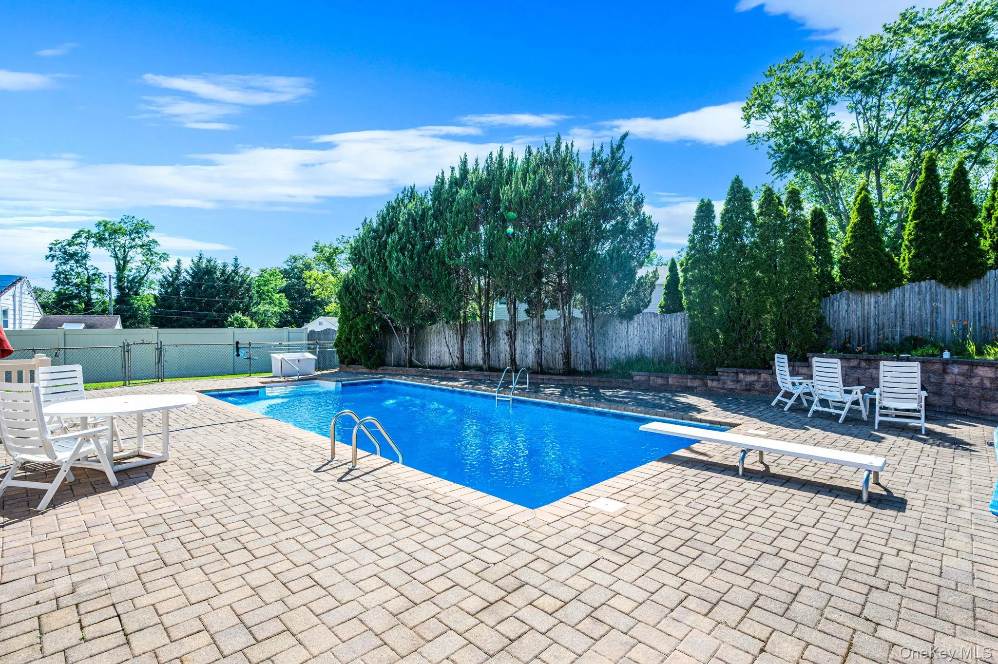 158 Saint Nicholas Avenue, Smithtown, NY, 3 Bedrooms Bedrooms, 8 Rooms Rooms,2 BathroomsBathrooms,Residential,For Rent,Saint Nicholas,0,KEY1018369 158 Saint Nicholas Avenue, Smithtown, NY, 3 Bedrooms Bedrooms, 8 Rooms Rooms,2 BathroomsBathrooms,Residential,For Rent,Saint Nicholas,0,KEY1018369