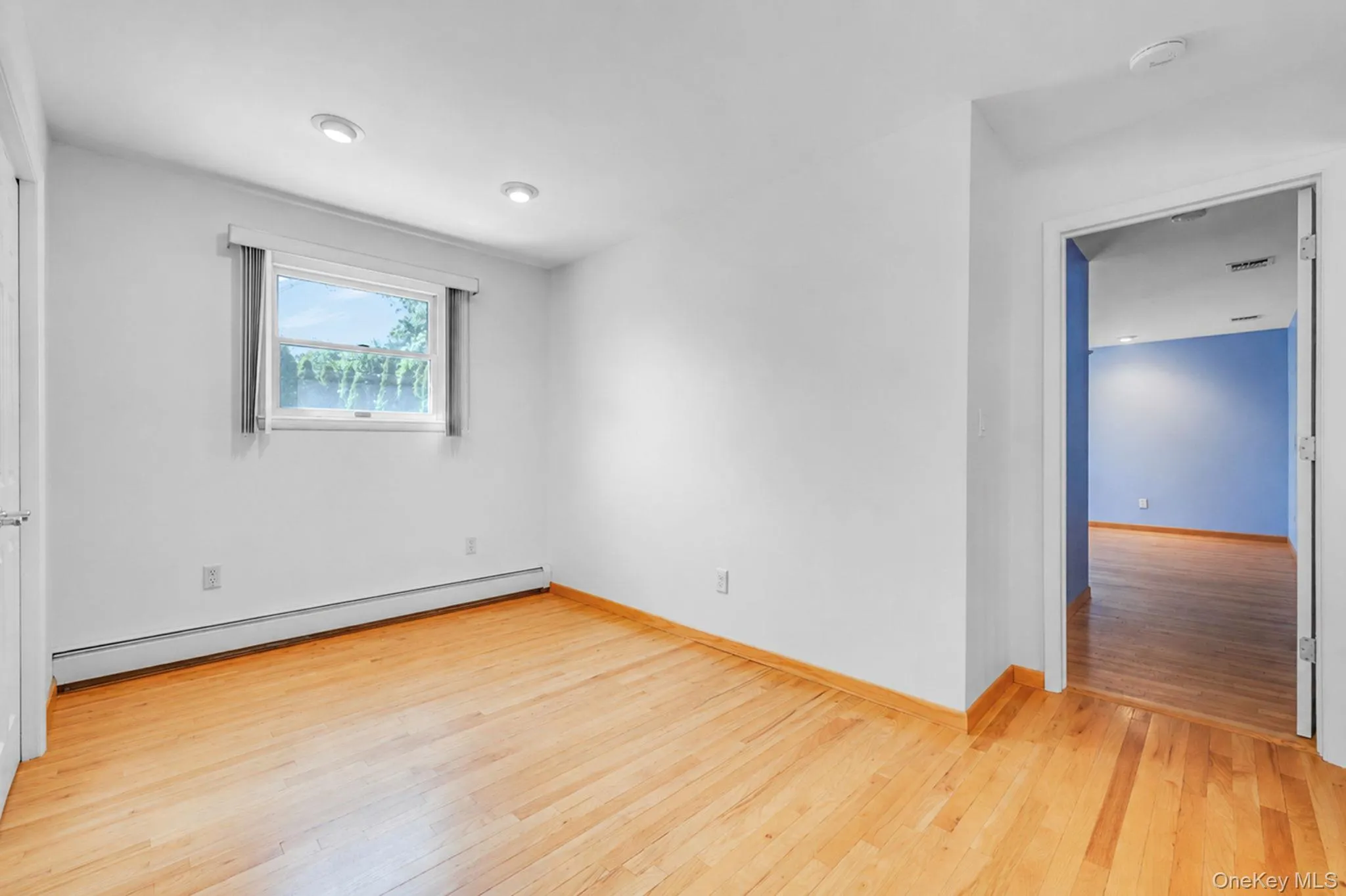 Potential 4 Bedroom/Office Potential 4 Bedroom/Office