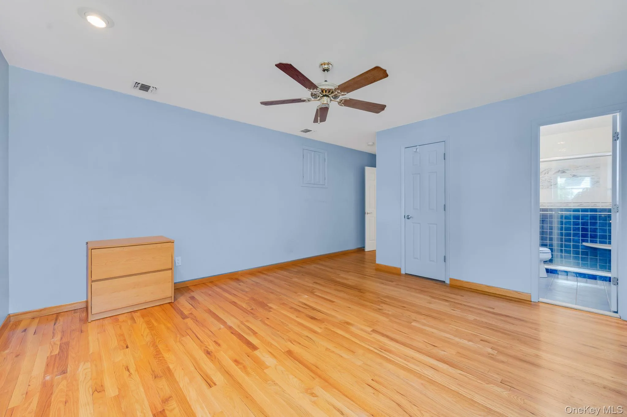 158 Saint Nicholas Avenue, Smithtown, NY, 3 Bedrooms Bedrooms, 8 Rooms Rooms,2 BathroomsBathrooms,Residential,For Rent,Saint Nicholas,0,KEY1018369 158 Saint Nicholas Avenue, Smithtown, NY, 3 Bedrooms Bedrooms, 8 Rooms Rooms,2 BathroomsBathrooms,Residential,For Rent,Saint Nicholas,0,KEY1018369