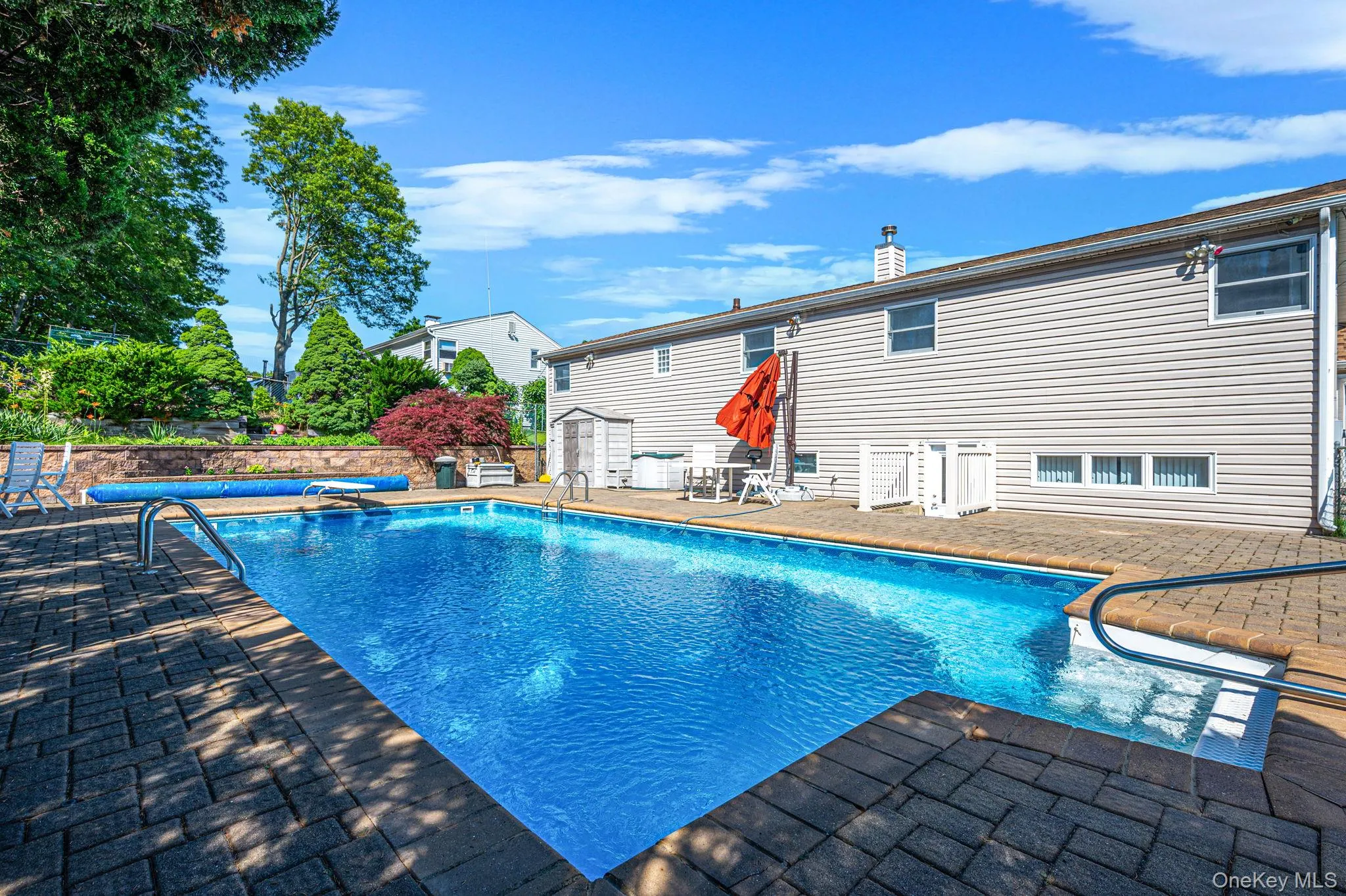 158 Saint Nicholas Avenue, Smithtown, NY, 3 Bedrooms Bedrooms, 8 Rooms Rooms,2 BathroomsBathrooms,Residential,For Rent,Saint Nicholas,0,KEY1018369 158 Saint Nicholas Avenue, Smithtown, NY, 3 Bedrooms Bedrooms, 8 Rooms Rooms,2 BathroomsBathrooms,Residential,For Rent,Saint Nicholas,0,KEY1018369
