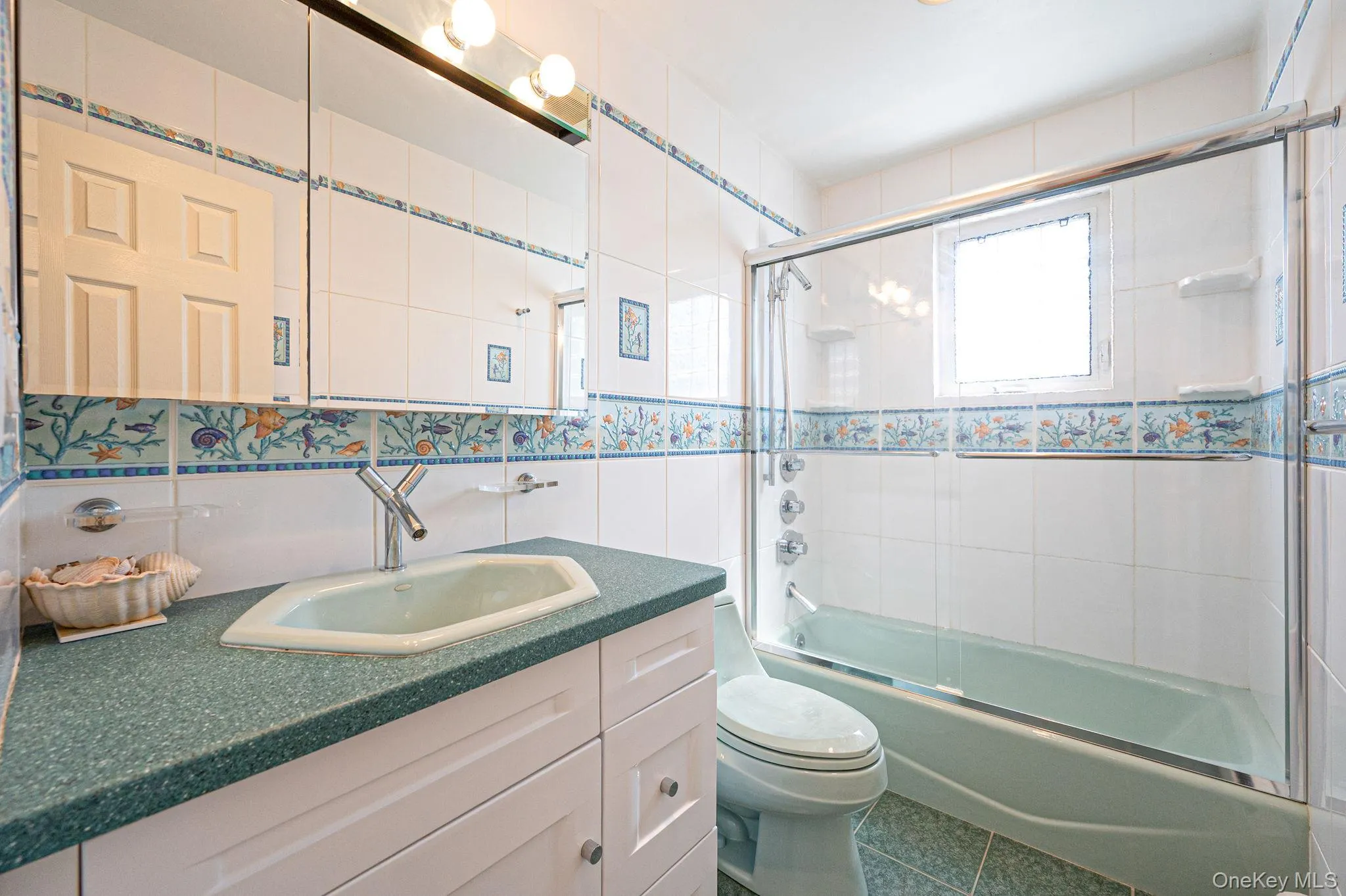 158 Saint Nicholas Avenue, Smithtown, NY, 3 Bedrooms Bedrooms, 8 Rooms Rooms,2 BathroomsBathrooms,Residential,For Rent,Saint Nicholas,0,KEY1018369 158 Saint Nicholas Avenue, Smithtown, NY, 3 Bedrooms Bedrooms, 8 Rooms Rooms,2 BathroomsBathrooms,Residential,For Rent,Saint Nicholas,0,KEY1018369