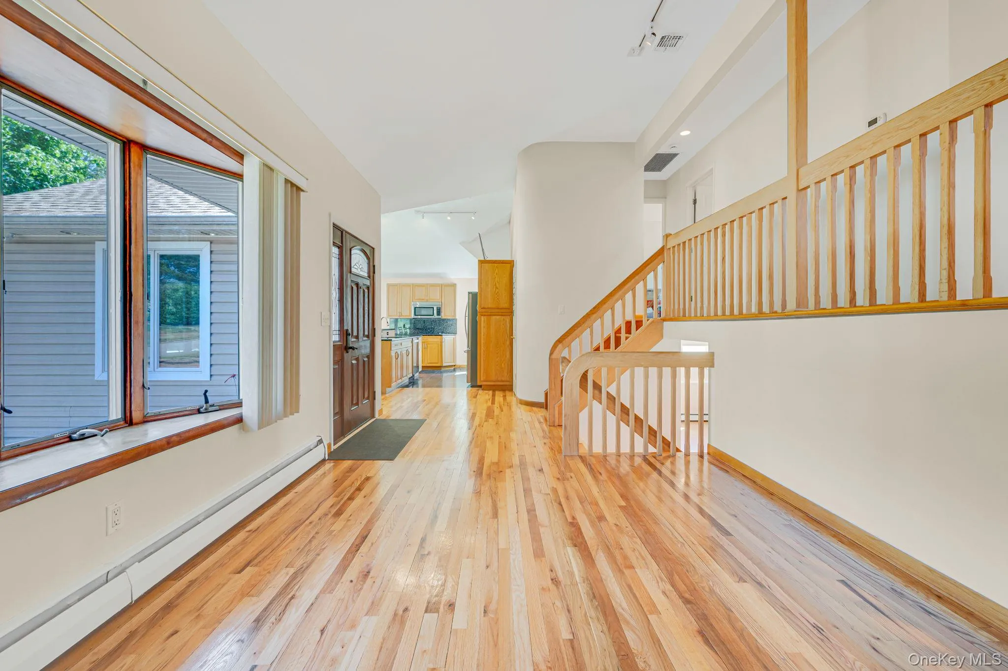 158 Saint Nicholas Avenue, Smithtown, NY, 3 Bedrooms Bedrooms, 8 Rooms Rooms,2 BathroomsBathrooms,Residential,For Rent,Saint Nicholas,0,KEY1018369 158 Saint Nicholas Avenue, Smithtown, NY, 3 Bedrooms Bedrooms, 8 Rooms Rooms,2 BathroomsBathrooms,Residential,For Rent,Saint Nicholas,0,KEY1018369