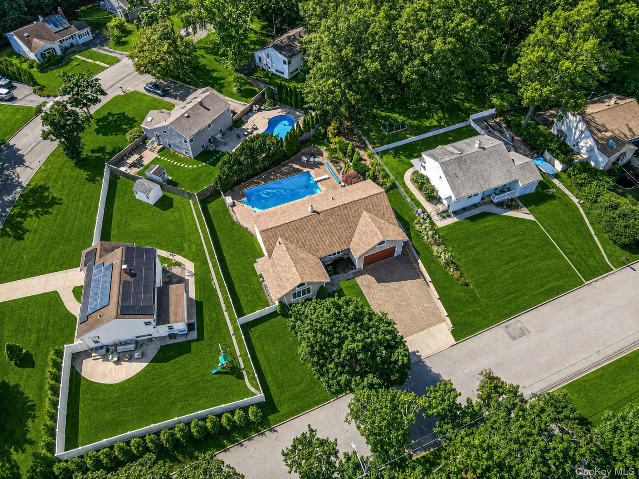 158 Saint Nicholas Avenue, Smithtown, NY, 3 Bedrooms Bedrooms, 8 Rooms Rooms,2 BathroomsBathrooms,Residential,For Rent,Saint Nicholas,0,KEY1018369 158 Saint Nicholas Avenue, Smithtown, NY, 3 Bedrooms Bedrooms, 8 Rooms Rooms,2 BathroomsBathrooms,Residential,For Rent,Saint Nicholas,0,KEY1018369