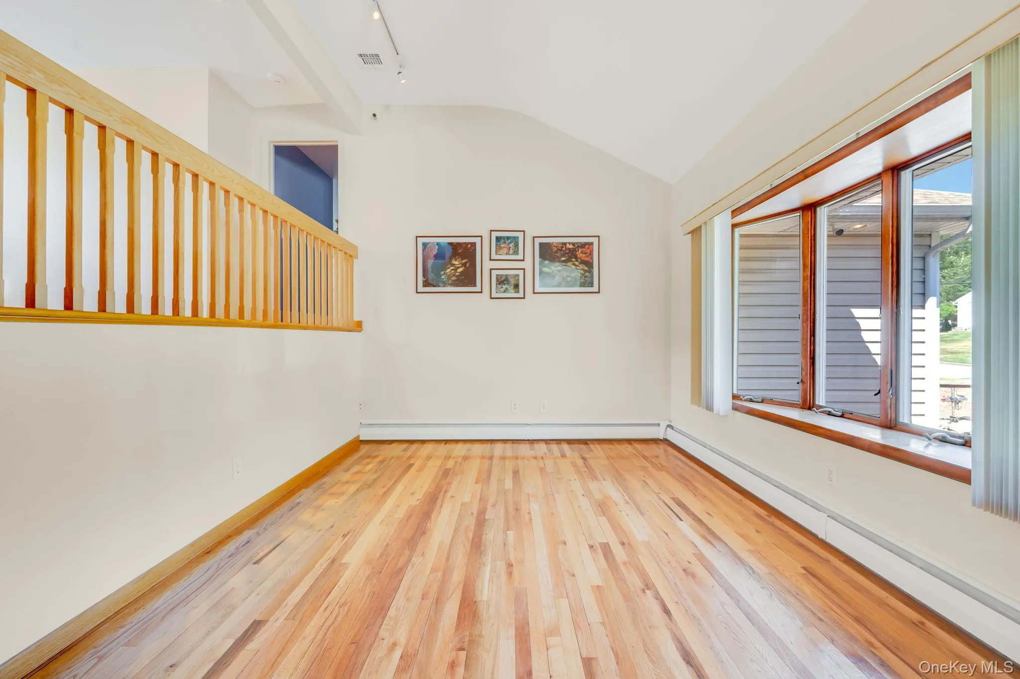 158 Saint Nicholas Avenue, Smithtown, NY, 3 Bedrooms Bedrooms, 8 Rooms Rooms,2 BathroomsBathrooms,Residential,For Rent,Saint Nicholas,0,KEY1018369 158 Saint Nicholas Avenue, Smithtown, NY, 3 Bedrooms Bedrooms, 8 Rooms Rooms,2 BathroomsBathrooms,Residential,For Rent,Saint Nicholas,0,KEY1018369