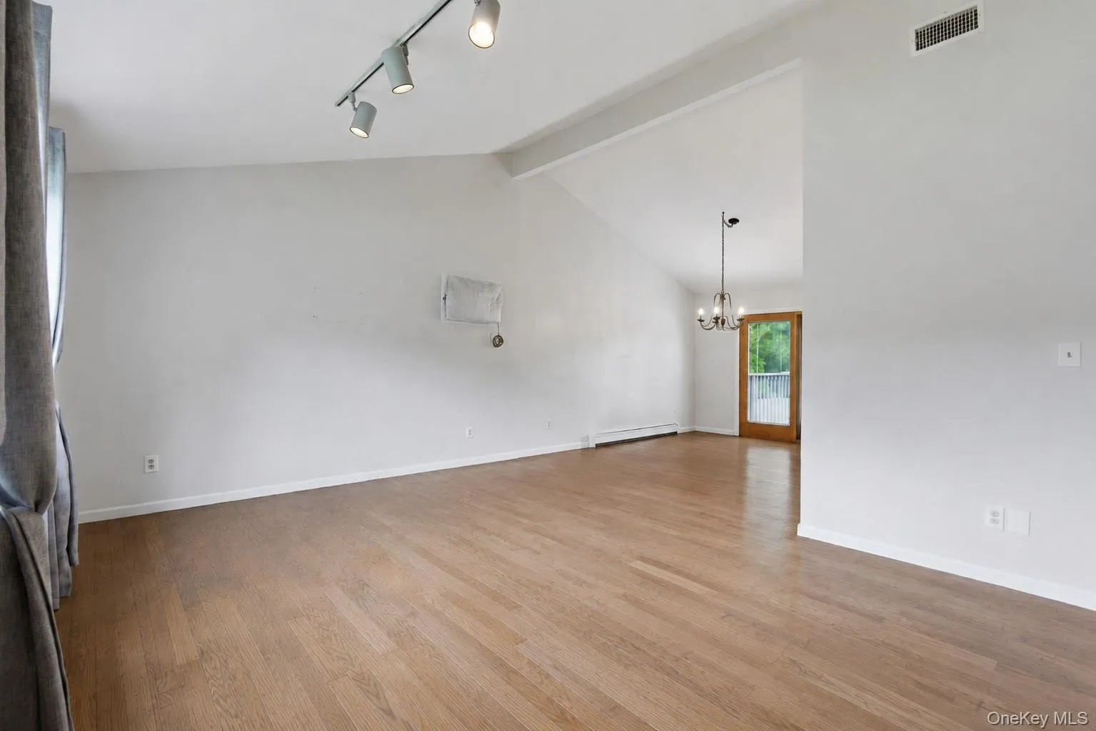 11 Chandler Drive, Chester Town, NY, 3 Bedrooms Bedrooms, 8 Rooms Rooms,2 BathroomsBathrooms,Residential,For Rent,Chandler,0,1018371 11 Chandler Drive, Chester Town, NY, 3 Bedrooms Bedrooms, 8 Rooms Rooms,2 BathroomsBathrooms,Residential,For Rent,Chandler,0,1018371