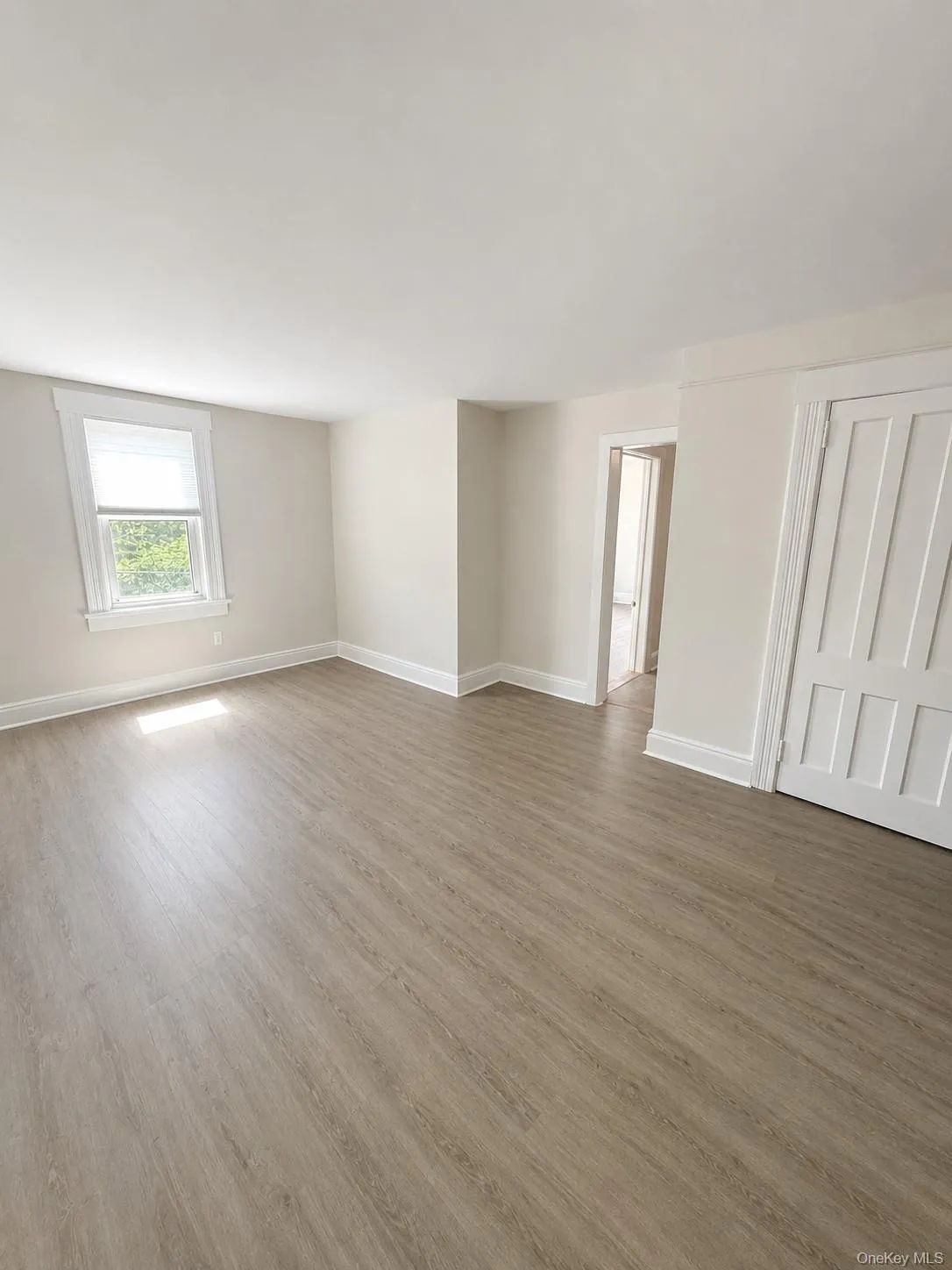 243 Glenville Road, Greenwich, CT, 1 Bedroom Bedrooms, 4 Rooms Rooms,1 BathroomBathrooms,Residential Lease,For Rent,Glenville,0,1018373 243 Glenville Road, Greenwich, CT, 1 Bedroom Bedrooms, 4 Rooms Rooms,1 BathroomBathrooms,Residential Lease,For Rent,Glenville,0,1018373