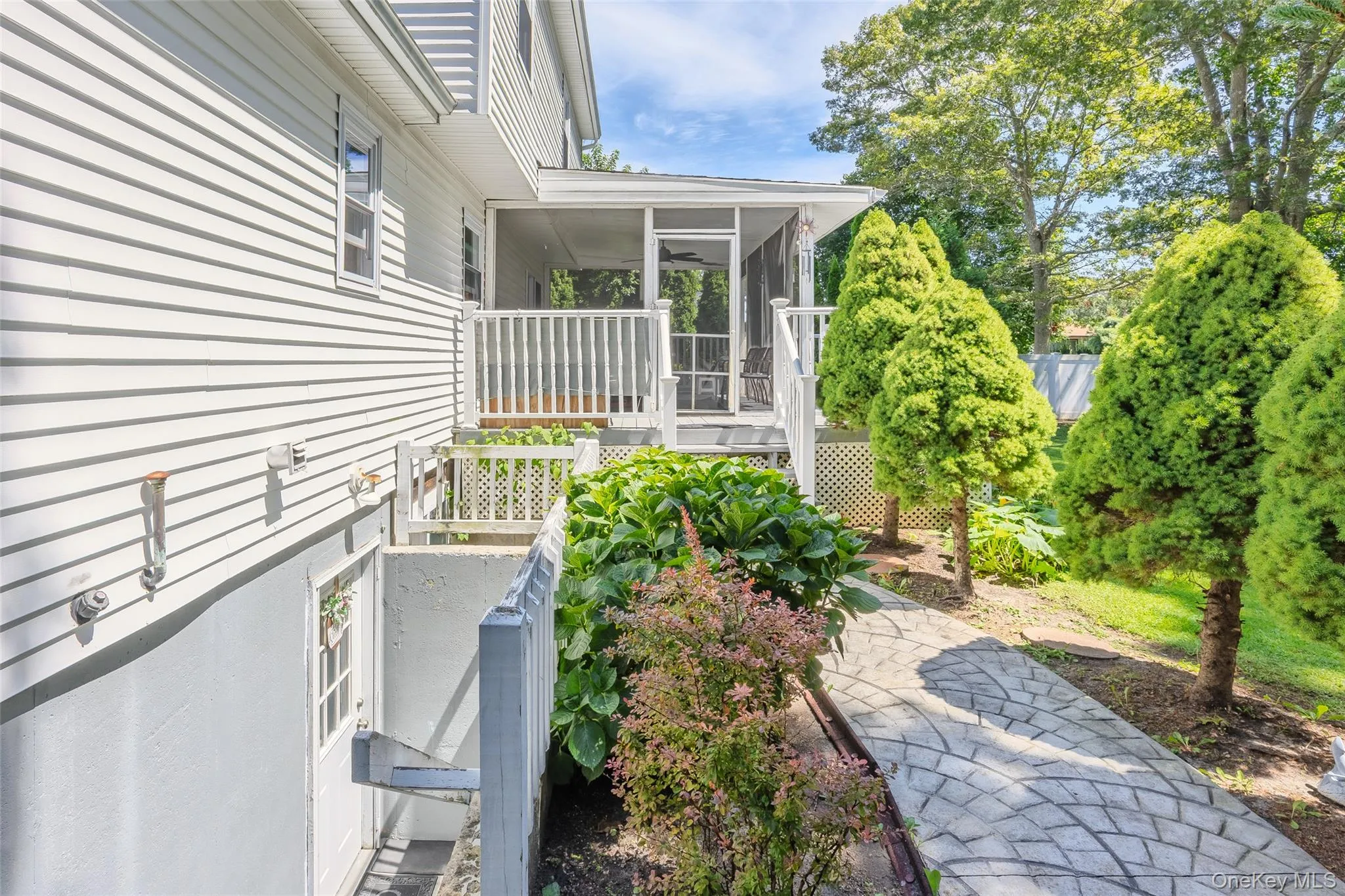 106 Chanel Drive, Brookhaven, NY, 4 Bedrooms Bedrooms, 10 Rooms Rooms,3 BathroomsBathrooms,Residential,For Rent,Chanel,0,1018374 106 Chanel Drive, Brookhaven, NY, 4 Bedrooms Bedrooms, 10 Rooms Rooms,3 BathroomsBathrooms,Residential,For Rent,Chanel,0,1018374