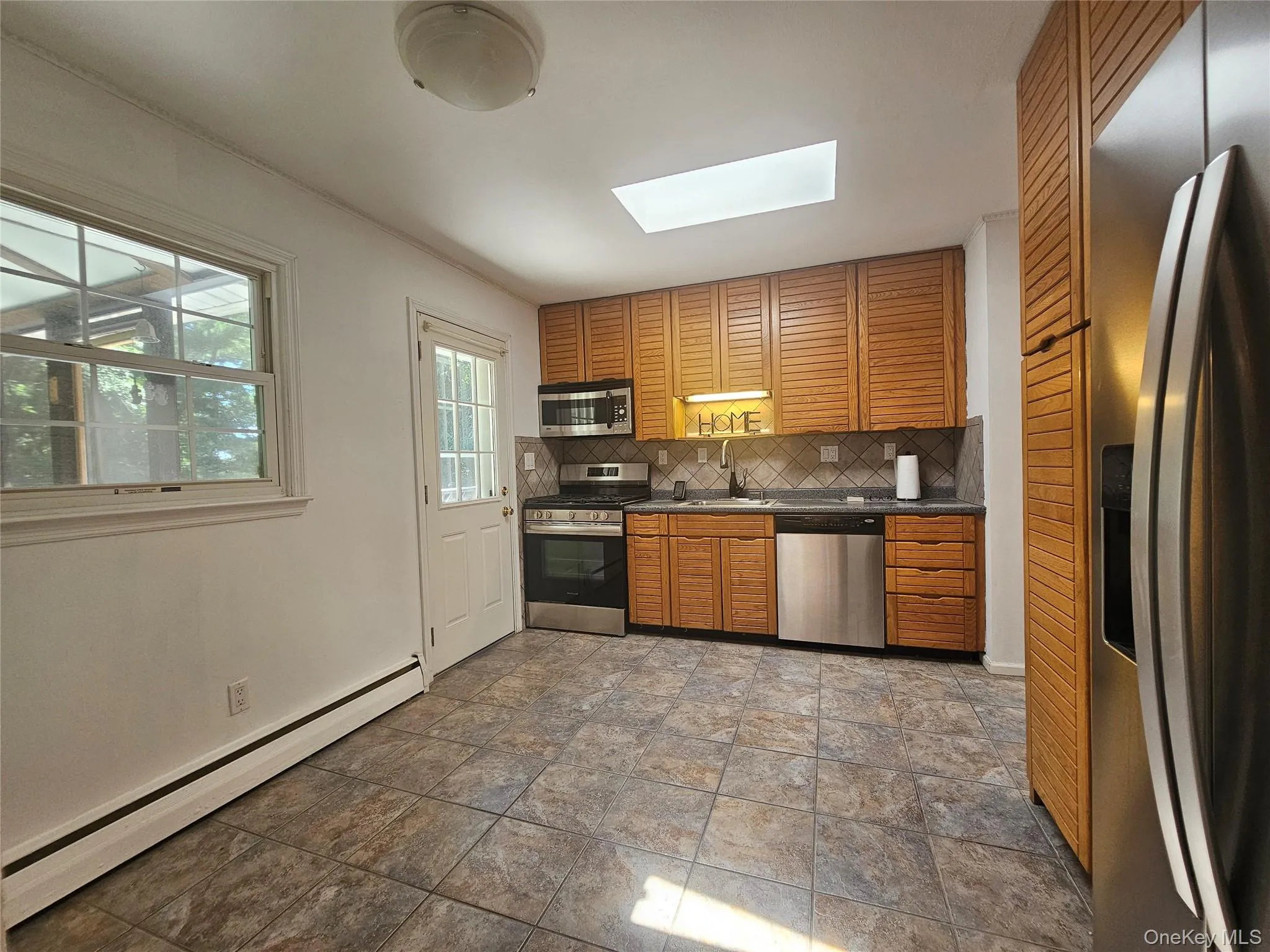 7 Scotchtown Drive, Middletown, NY, 3 Bedrooms Bedrooms, 7 Rooms Rooms,2 BathroomsBathrooms,Residential,For Rent,Scotchtown,0,1018375 7 Scotchtown Drive, Middletown, NY, 3 Bedrooms Bedrooms, 7 Rooms Rooms,2 BathroomsBathrooms,Residential,For Rent,Scotchtown,0,1018375