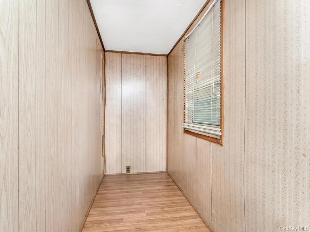 901 Harding Park, New York, NY, 3 Bedrooms Bedrooms, 6 Rooms Rooms,1 BathroomBathrooms,Residential,For Rent,Harding,0,1018381 901 Harding Park, New York, NY, 3 Bedrooms Bedrooms, 6 Rooms Rooms,1 BathroomBathrooms,Residential,For Rent,Harding,0,1018381
