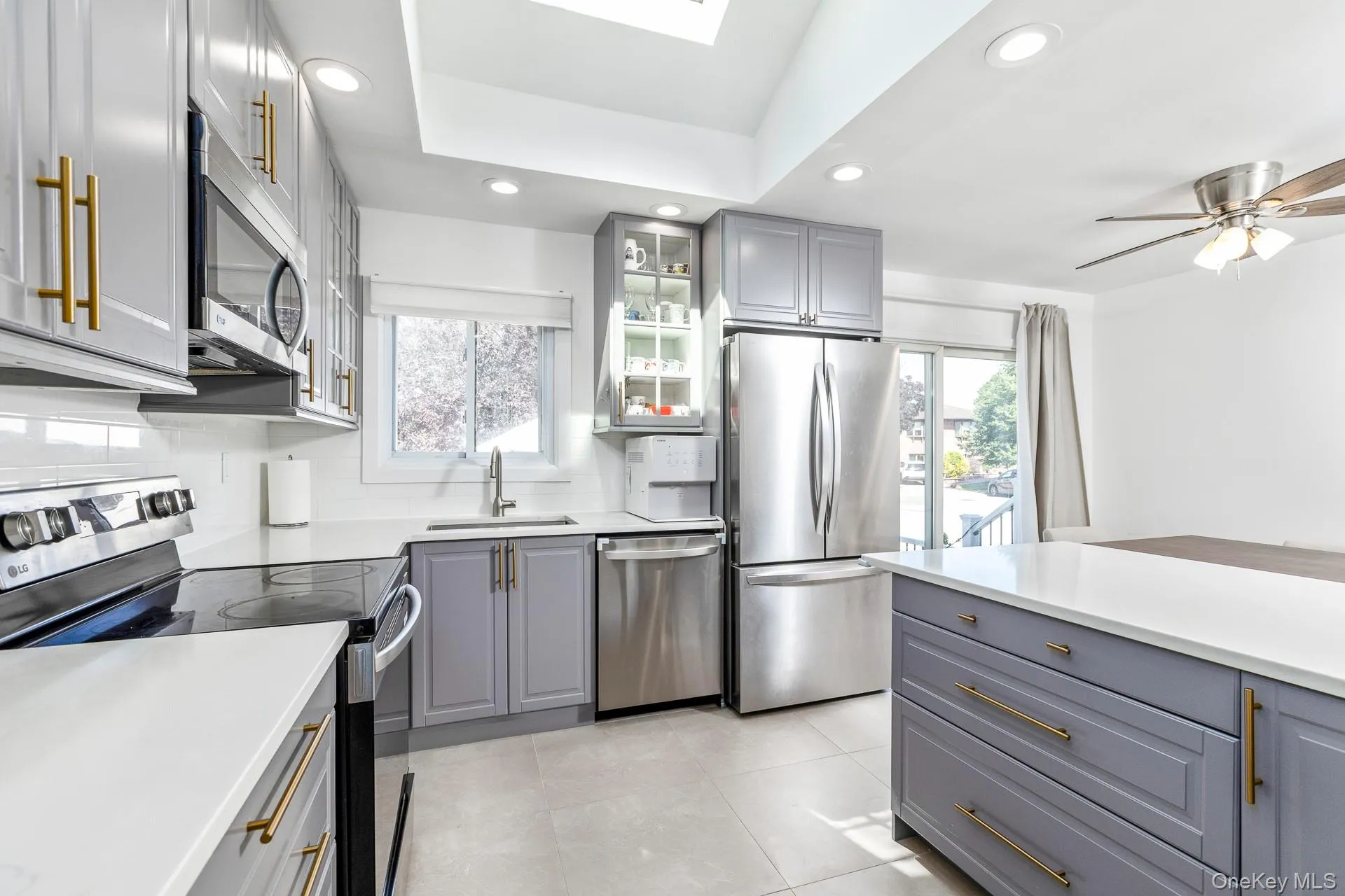 Newly Remodeled Kitchen Newly Remodeled Kitchen