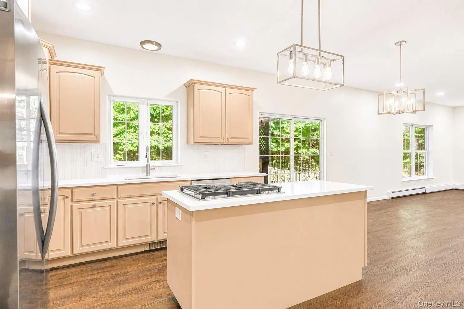 138 Half Moon Road, Lloyd, NY, 4 Bedrooms Bedrooms, 11 Rooms Rooms,3 BathroomsBathrooms,Residential,For Rent,Half Moon,0,KEY1018388 138 Half Moon Road, Lloyd, NY, 4 Bedrooms Bedrooms, 11 Rooms Rooms,3 BathroomsBathrooms,Residential,For Rent,Half Moon,0,KEY1018388