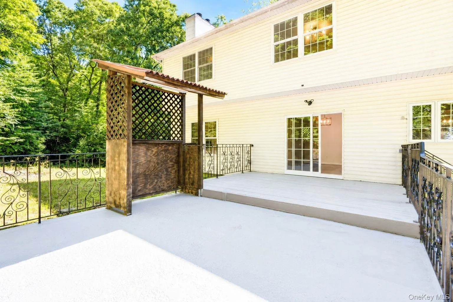 138 Half Moon Road, Lloyd, NY, 4 Bedrooms Bedrooms, 11 Rooms Rooms,3 BathroomsBathrooms,Residential,For Rent,Half Moon,0,KEY1018388 138 Half Moon Road, Lloyd, NY, 4 Bedrooms Bedrooms, 11 Rooms Rooms,3 BathroomsBathrooms,Residential,For Rent,Half Moon,0,KEY1018388