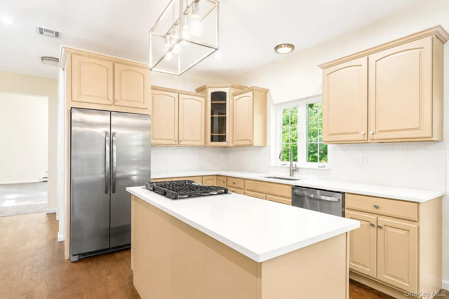 138 Half Moon Road, Lloyd, NY, 4 Bedrooms Bedrooms, 11 Rooms Rooms,3 BathroomsBathrooms,Residential,For Rent,Half Moon,0,KEY1018388 138 Half Moon Road, Lloyd, NY, 4 Bedrooms Bedrooms, 11 Rooms Rooms,3 BathroomsBathrooms,Residential,For Rent,Half Moon,0,KEY1018388