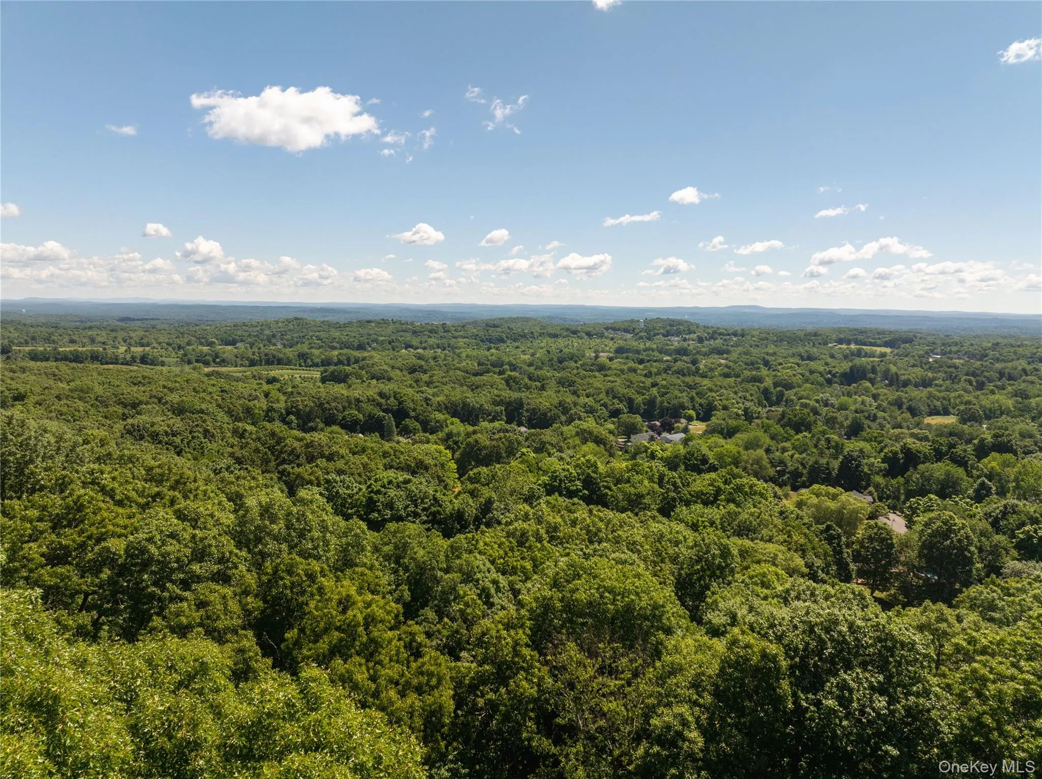138 Half Moon Road, Lloyd, NY, 4 Bedrooms Bedrooms, 11 Rooms Rooms,3 BathroomsBathrooms,Residential,For Rent,Half Moon,0,KEY1018388 138 Half Moon Road, Lloyd, NY, 4 Bedrooms Bedrooms, 11 Rooms Rooms,3 BathroomsBathrooms,Residential,For Rent,Half Moon,0,KEY1018388