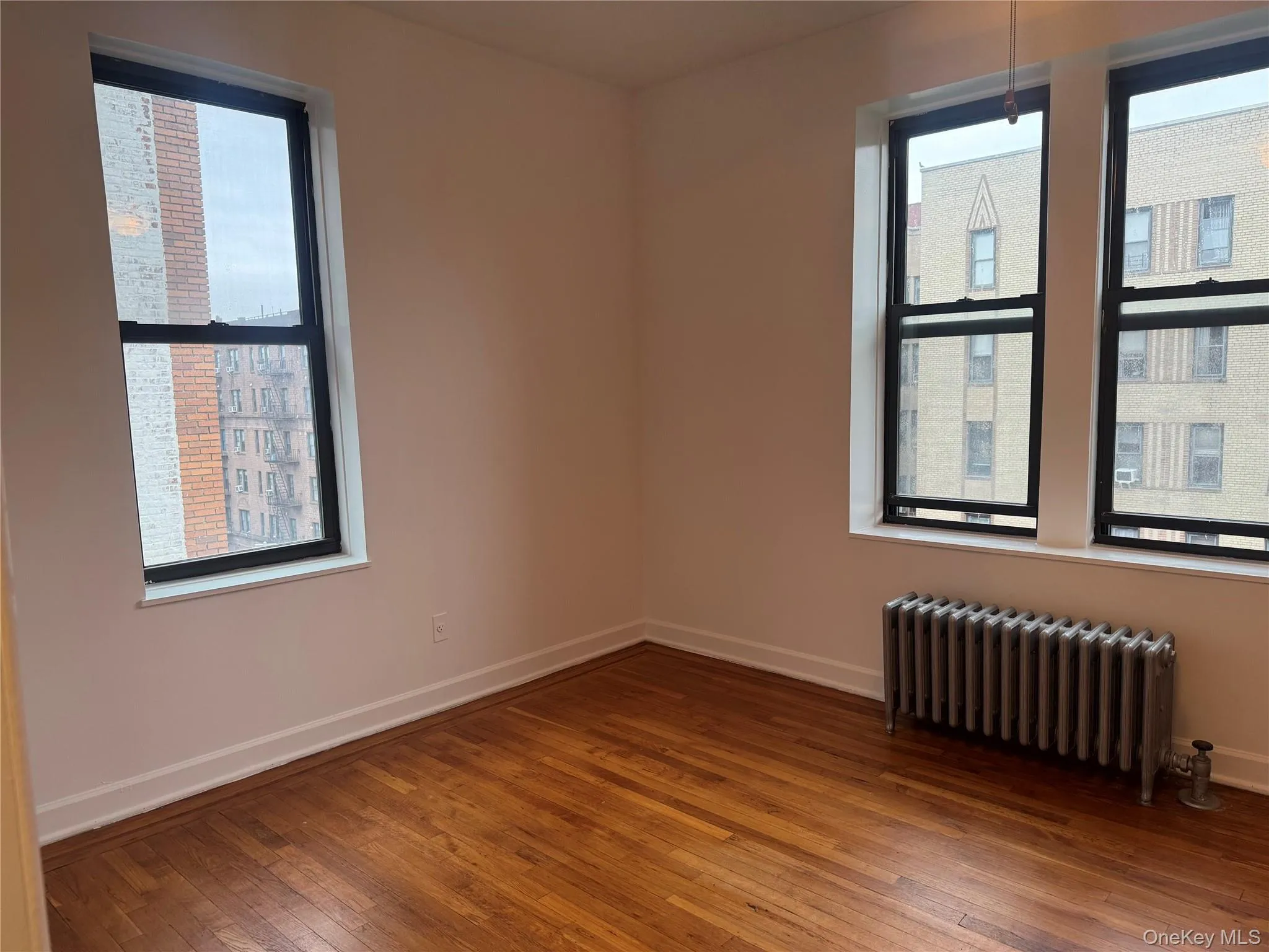 41-41 41st Street, New York, NY, 1 Bedroom Bedrooms, 3 Rooms Rooms,1 BathroomBathrooms,Residential,For Rent,41st,0,KEY1018391 41-41 41st Street, New York, NY, 1 Bedroom Bedrooms, 3 Rooms Rooms,1 BathroomBathrooms,Residential,For Rent,41st,0,KEY1018391