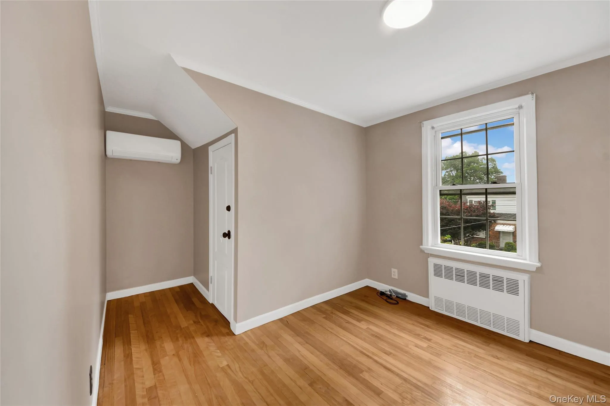 9 Virginia Street, Yonkers, NY, 3 Bedrooms Bedrooms, 5 Rooms Rooms,1 BathroomBathrooms,Residential Lease,For Rent,Virginia,0,1018399 9 Virginia Street, Yonkers, NY, 3 Bedrooms Bedrooms, 5 Rooms Rooms,1 BathroomBathrooms,Residential Lease,For Rent,Virginia,0,1018399