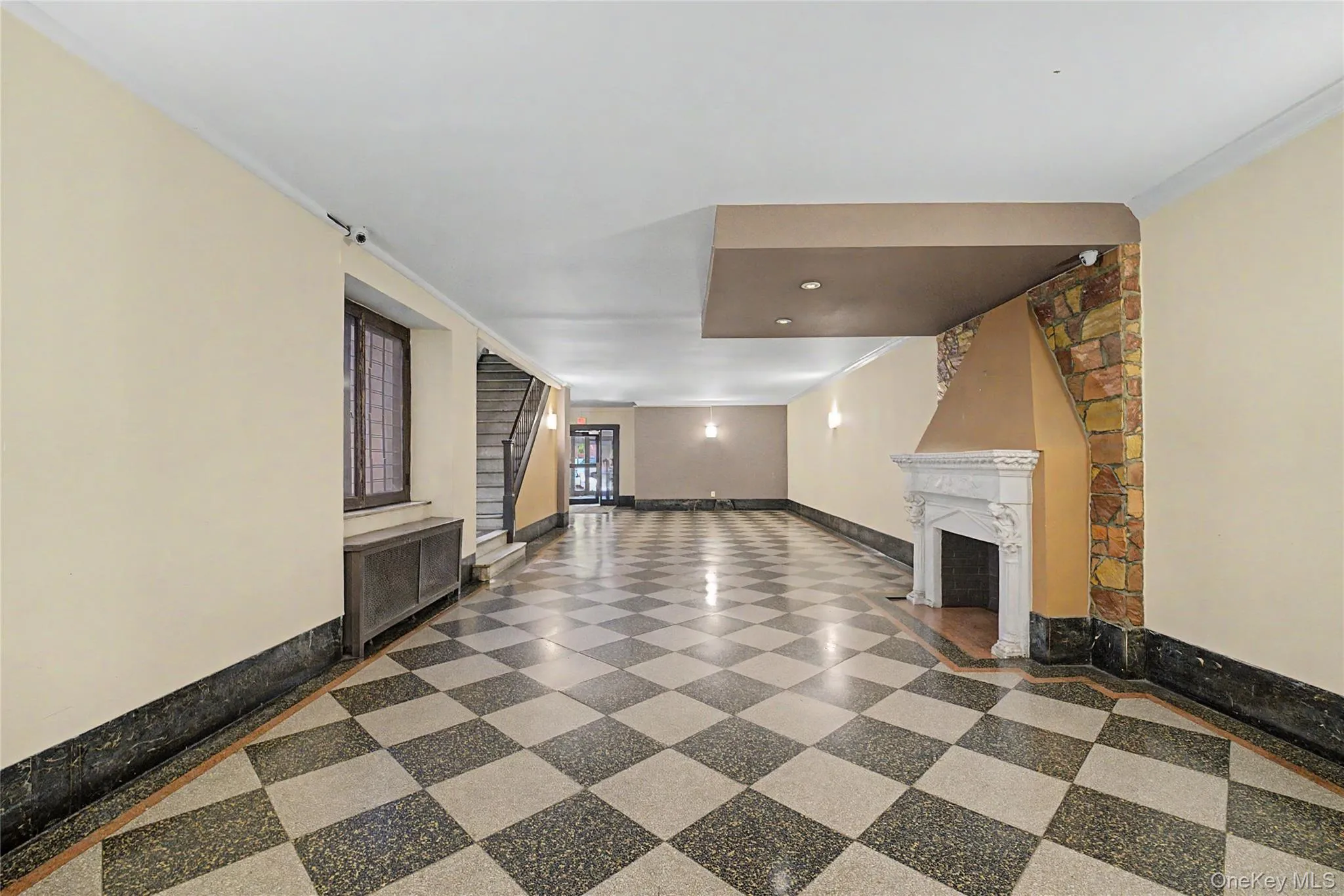 136-05 Sanford Avenue, New York, NY, 1 Bedroom Bedrooms, 3 Rooms Rooms,1 BathroomBathrooms,Residential,For Rent,Sanford,0,KEY1018401 136-05 Sanford Avenue, New York, NY, 1 Bedroom Bedrooms, 3 Rooms Rooms,1 BathroomBathrooms,Residential,For Rent,Sanford,0,KEY1018401