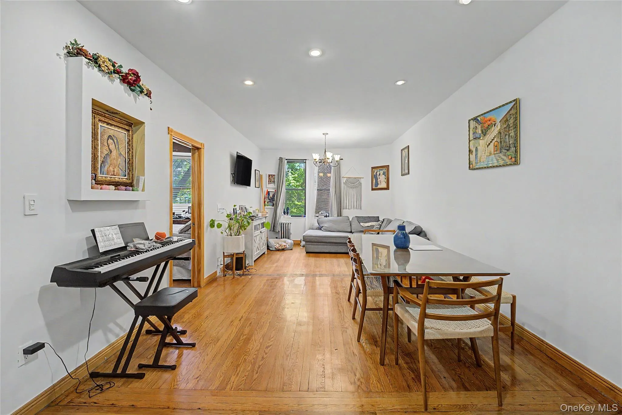 136-05 Sanford Avenue, New York, NY, 1 Bedroom Bedrooms, 3 Rooms Rooms,1 BathroomBathrooms,Residential,For Rent,Sanford,0,KEY1018401 136-05 Sanford Avenue, New York, NY, 1 Bedroom Bedrooms, 3 Rooms Rooms,1 BathroomBathrooms,Residential,For Rent,Sanford,0,KEY1018401