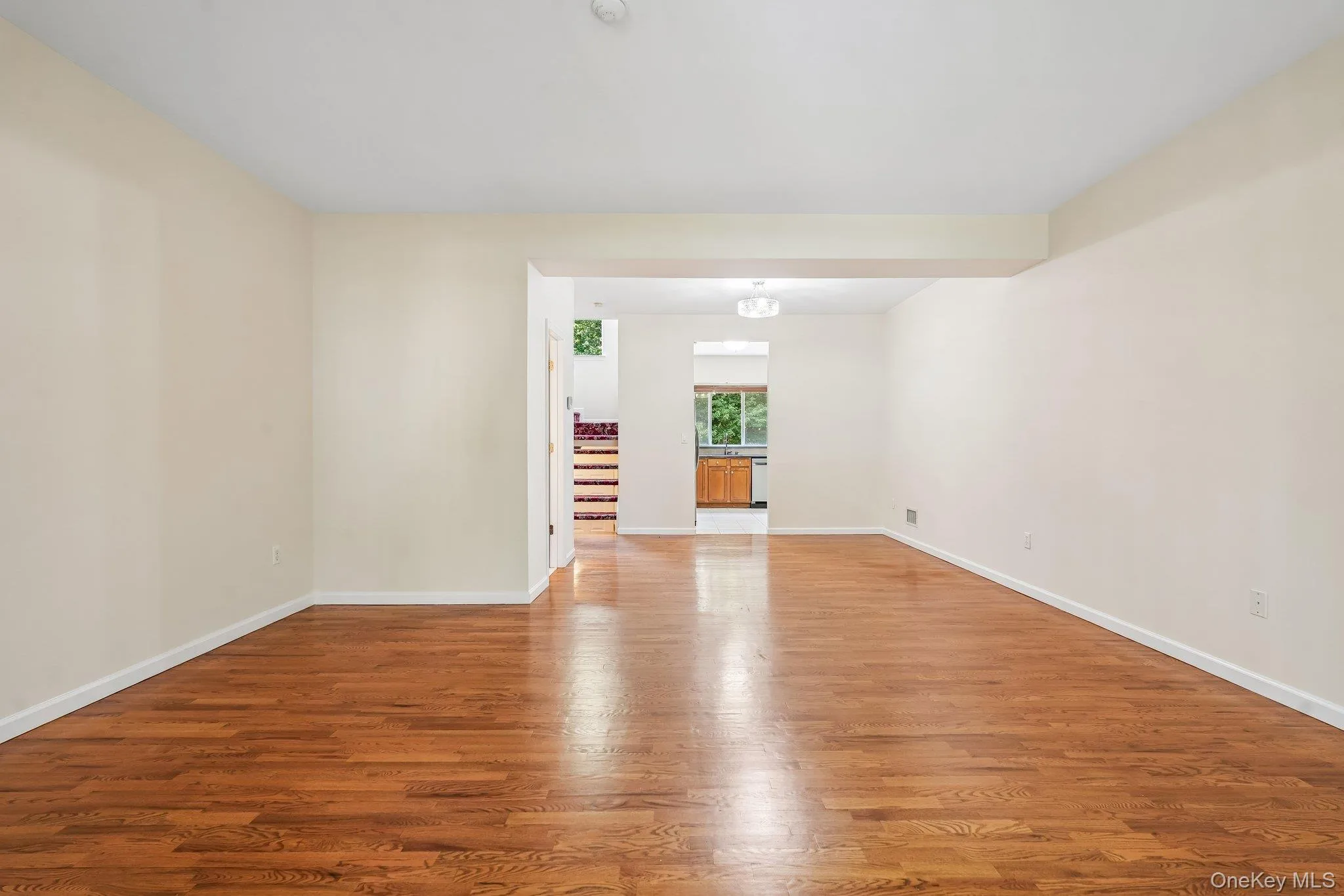 212 Arlington Court, Clarkstown, NY, 2 Bedrooms Bedrooms, 6 Rooms Rooms,2 BathroomsBathrooms,Residential,For Rent,Arlington,0,1018402 212 Arlington Court, Clarkstown, NY, 2 Bedrooms Bedrooms, 6 Rooms Rooms,2 BathroomsBathrooms,Residential,For Rent,Arlington,0,1018402
