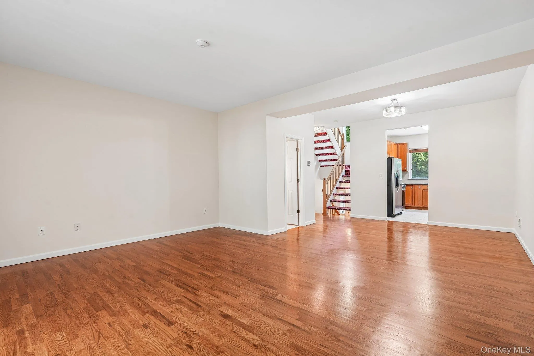 212 Arlington Court, Clarkstown, NY, 2 Bedrooms Bedrooms, 6 Rooms Rooms,2 BathroomsBathrooms,Residential,For Rent,Arlington,0,1018402 212 Arlington Court, Clarkstown, NY, 2 Bedrooms Bedrooms, 6 Rooms Rooms,2 BathroomsBathrooms,Residential,For Rent,Arlington,0,1018402