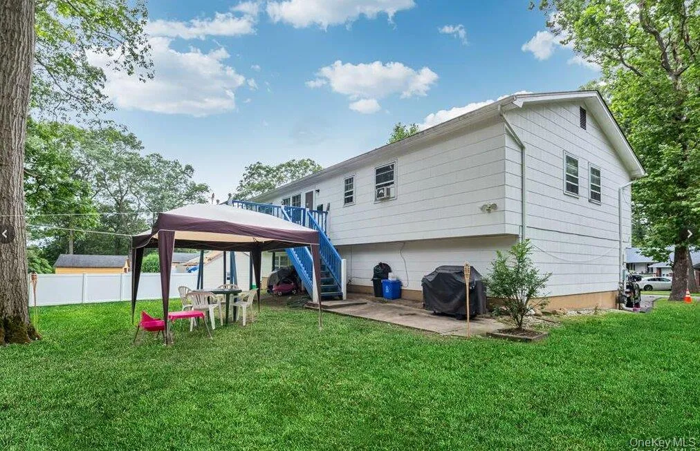 95 Hillside Avenue, Ramapo, NY, 4 Bedrooms Bedrooms, 8 Rooms Rooms,2 BathroomsBathrooms,Residential Lease,For Rent,Hillside,0,KEY1018403 95 Hillside Avenue, Ramapo, NY, 4 Bedrooms Bedrooms, 8 Rooms Rooms,2 BathroomsBathrooms,Residential Lease,For Rent,Hillside,0,KEY1018403