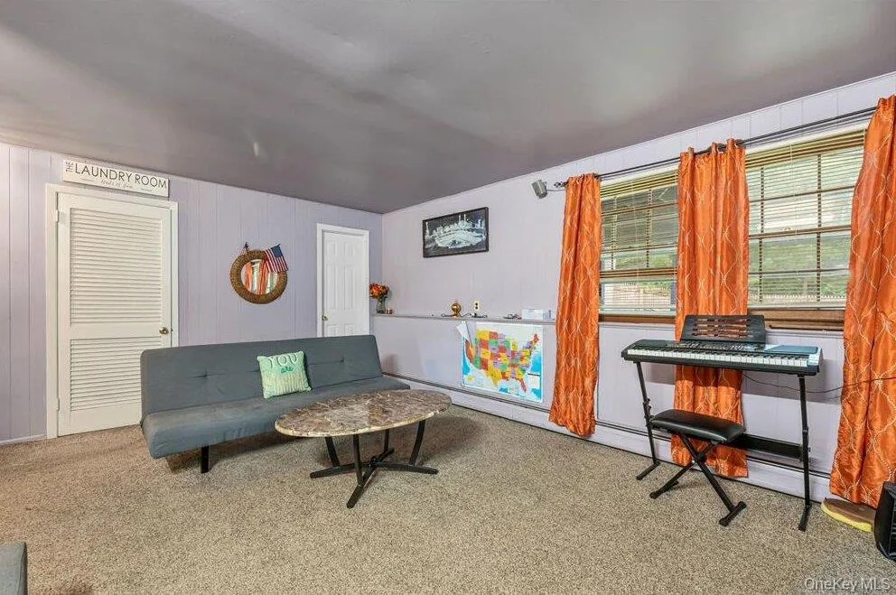 95 Hillside Avenue, Ramapo, NY, 4 Bedrooms Bedrooms, 8 Rooms Rooms,2 BathroomsBathrooms,Residential Lease,For Rent,Hillside,0,KEY1018403 95 Hillside Avenue, Ramapo, NY, 4 Bedrooms Bedrooms, 8 Rooms Rooms,2 BathroomsBathrooms,Residential Lease,For Rent,Hillside,0,KEY1018403