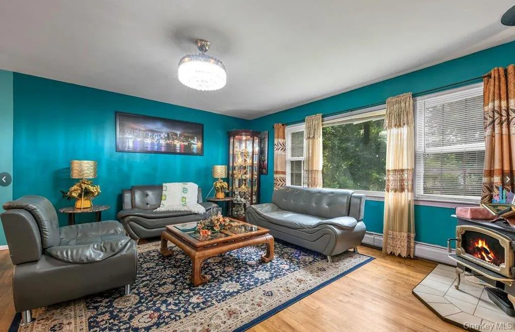 95 Hillside Avenue, Ramapo, NY, 4 Bedrooms Bedrooms, 8 Rooms Rooms,2 BathroomsBathrooms,Residential Lease,For Rent,Hillside,0,KEY1018403 95 Hillside Avenue, Ramapo, NY, 4 Bedrooms Bedrooms, 8 Rooms Rooms,2 BathroomsBathrooms,Residential Lease,For Rent,Hillside,0,KEY1018403