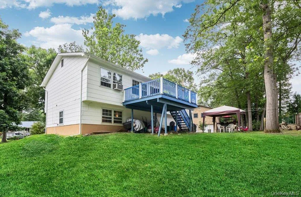 95 Hillside Avenue, Ramapo, NY, 4 Bedrooms Bedrooms, 8 Rooms Rooms,2 BathroomsBathrooms,Residential Lease,For Rent,Hillside,0,KEY1018403 95 Hillside Avenue, Ramapo, NY, 4 Bedrooms Bedrooms, 8 Rooms Rooms,2 BathroomsBathrooms,Residential Lease,For Rent,Hillside,0,KEY1018403
