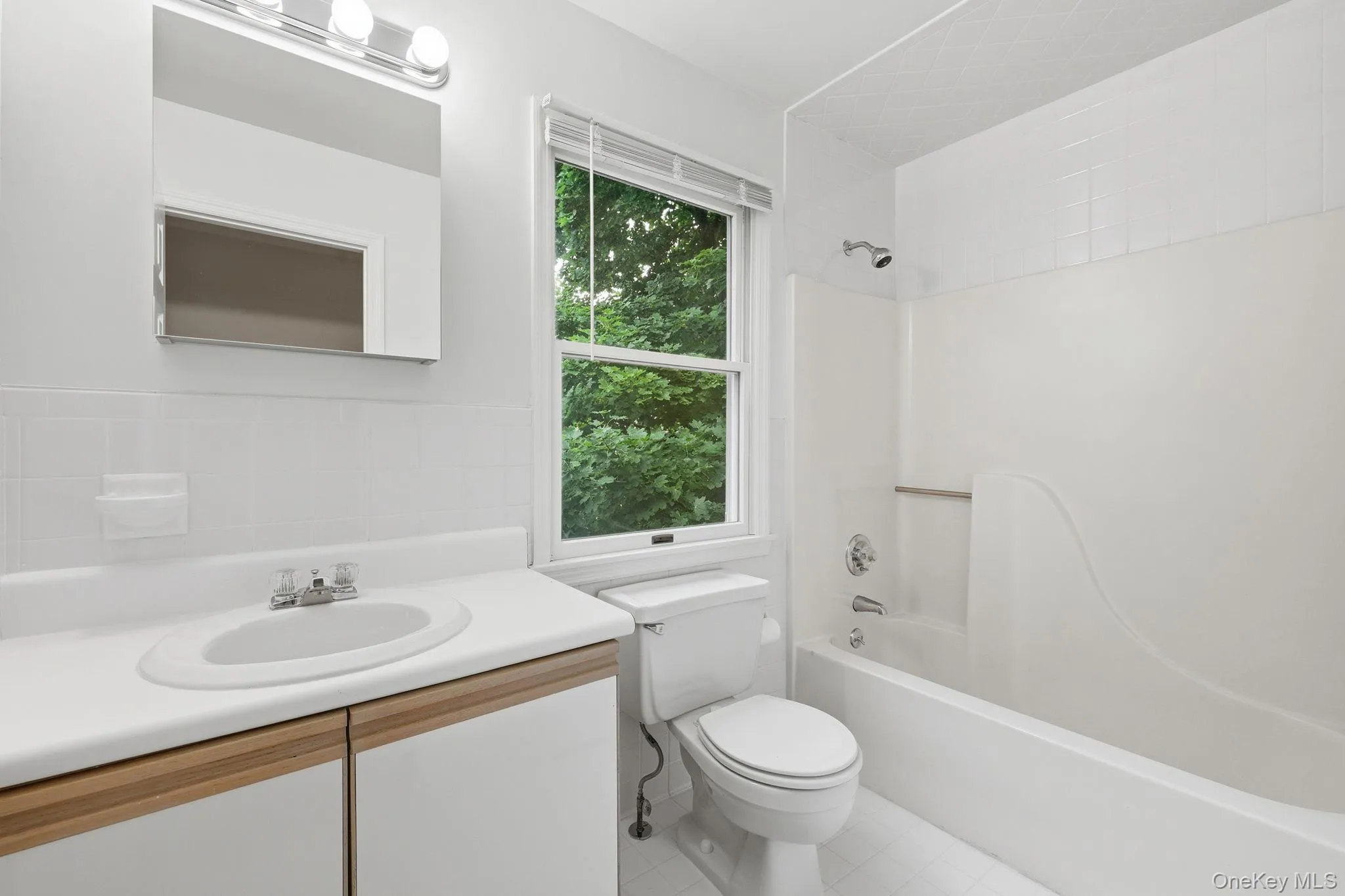 95 Broadway, Harrison, NY, 3 Bedrooms Bedrooms, 6 Rooms Rooms,2 BathroomsBathrooms,Residential Lease,For Rent,Broadway,0,1018411 95 Broadway, Harrison, NY, 3 Bedrooms Bedrooms, 6 Rooms Rooms,2 BathroomsBathrooms,Residential Lease,For Rent,Broadway,0,1018411