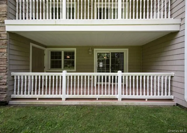 215 Tudor Lane, Brookhaven, NY, 1 Bedroom Bedrooms, 4 Rooms Rooms,1 BathroomBathrooms,Residential Lease,For Rent,Tudor,0,KEY1018413 215 Tudor Lane, Brookhaven, NY, 1 Bedroom Bedrooms, 4 Rooms Rooms,1 BathroomBathrooms,Residential Lease,For Rent,Tudor,0,KEY1018413