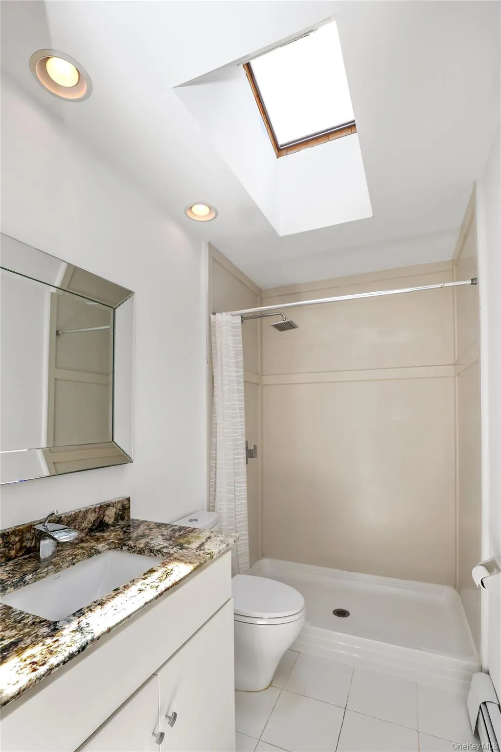 2 Verven Road, Poughkeepsie, NY, 3 Bedrooms Bedrooms, 4 Rooms Rooms,1 BathroomBathrooms,Residential,For Rent,Verven,0,KEY1018414 2 Verven Road, Poughkeepsie, NY, 3 Bedrooms Bedrooms, 4 Rooms Rooms,1 BathroomBathrooms,Residential,For Rent,Verven,0,KEY1018414